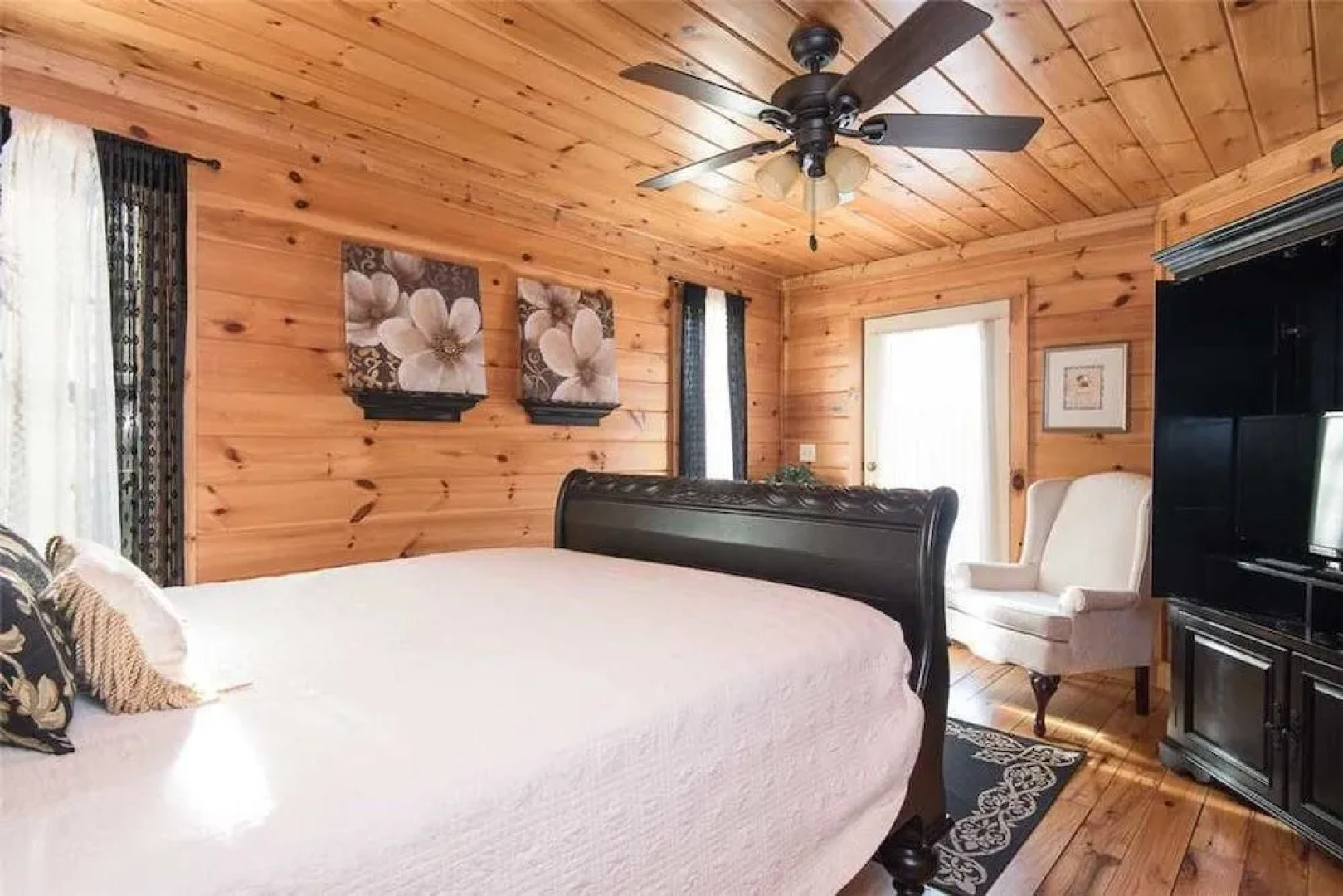 Eagles Escape by RedAwning