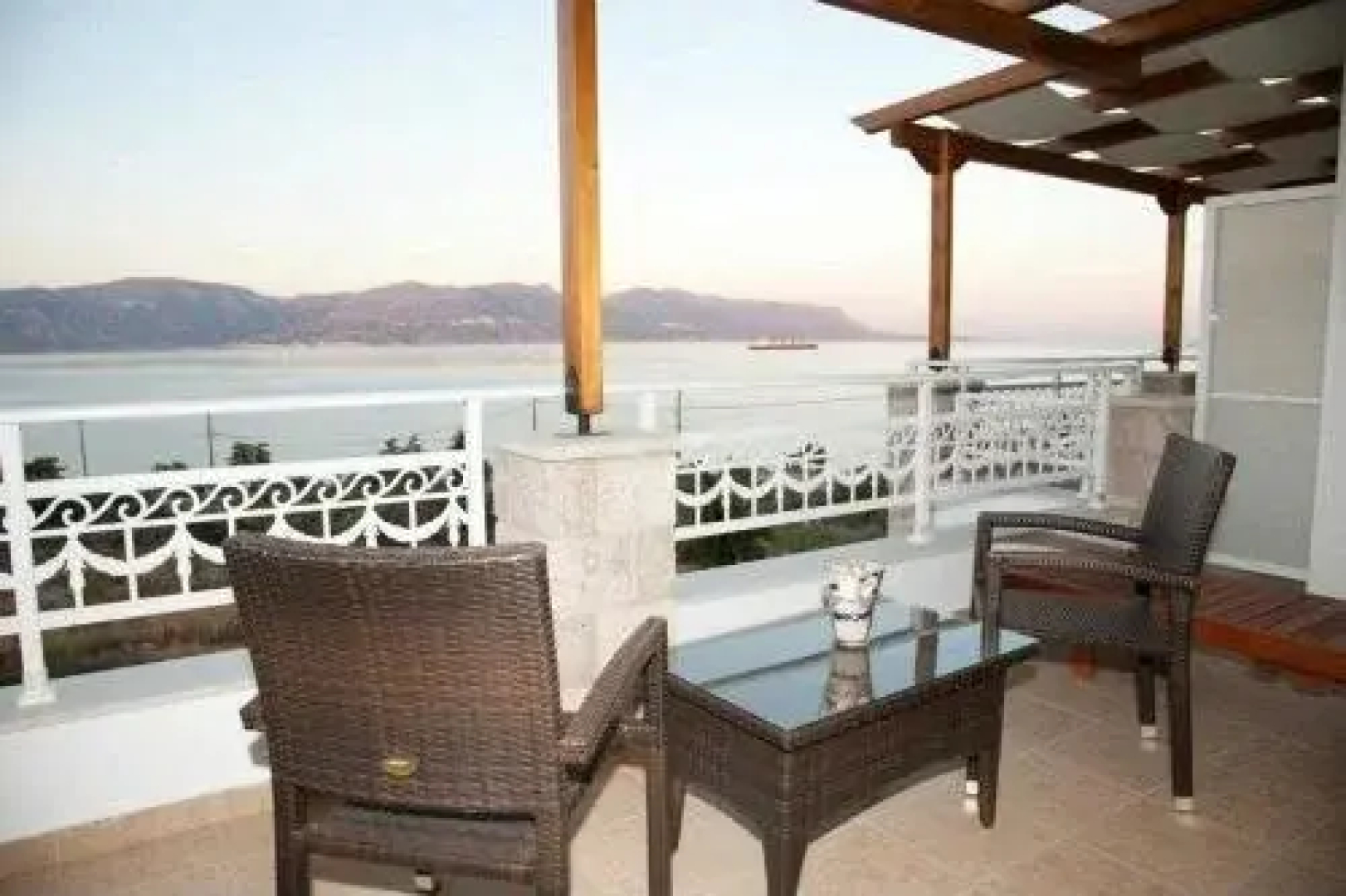 Voula Resort
