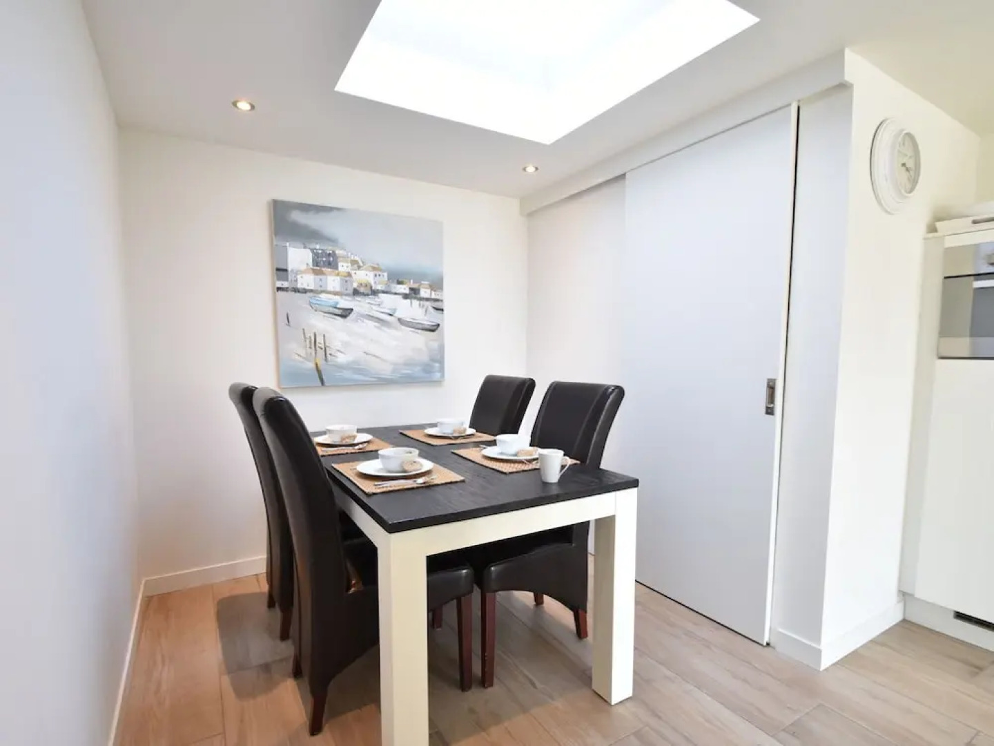 Stunning Holiday Home in Bergen aan Zee Near Beach