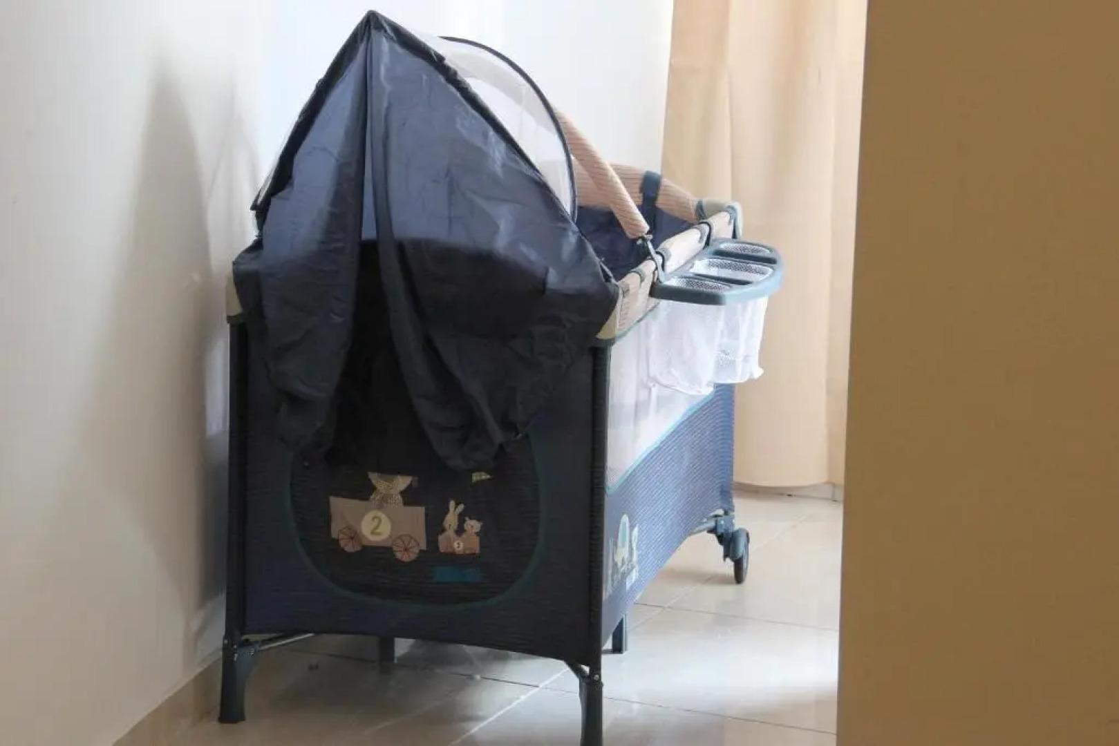 XL Central Home - Sleeps 10 people