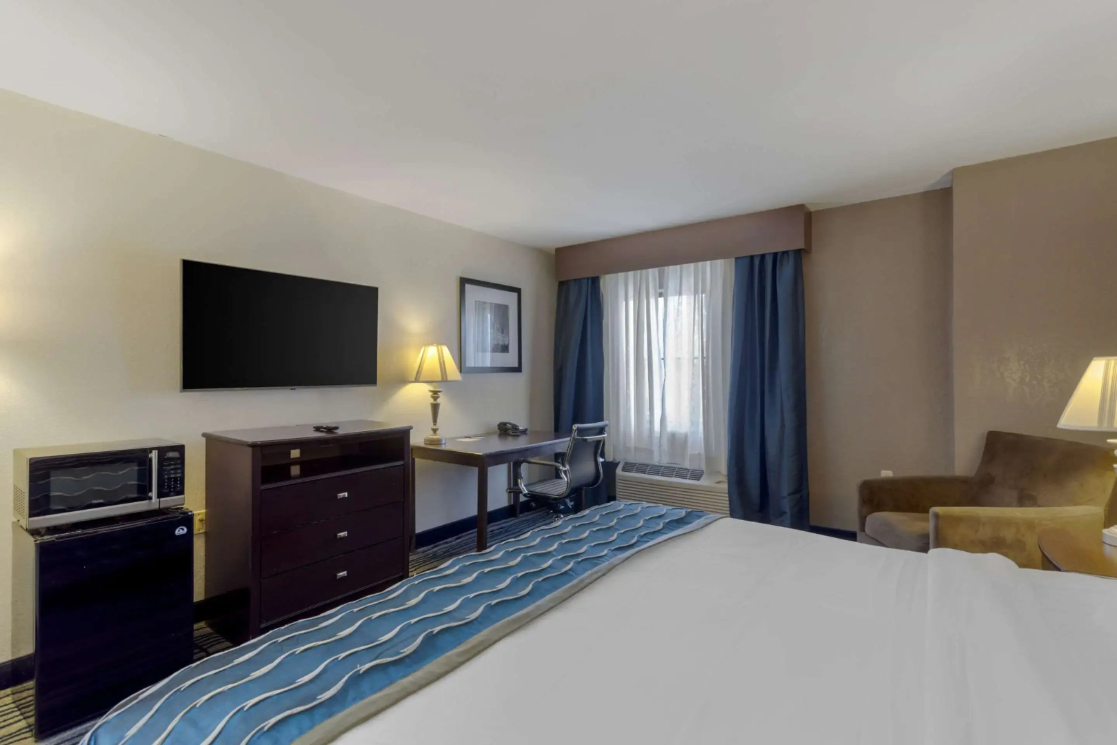 Comfort Inn & Suites Brentwood - Nashville