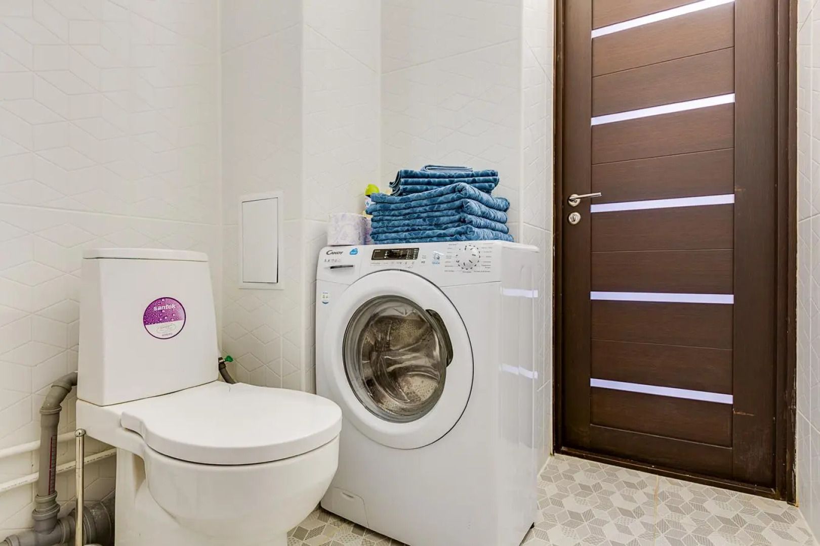 LikeHomeAparts (ЛайкХоумАпартс) на проспекте Европейский 20 корпус 4