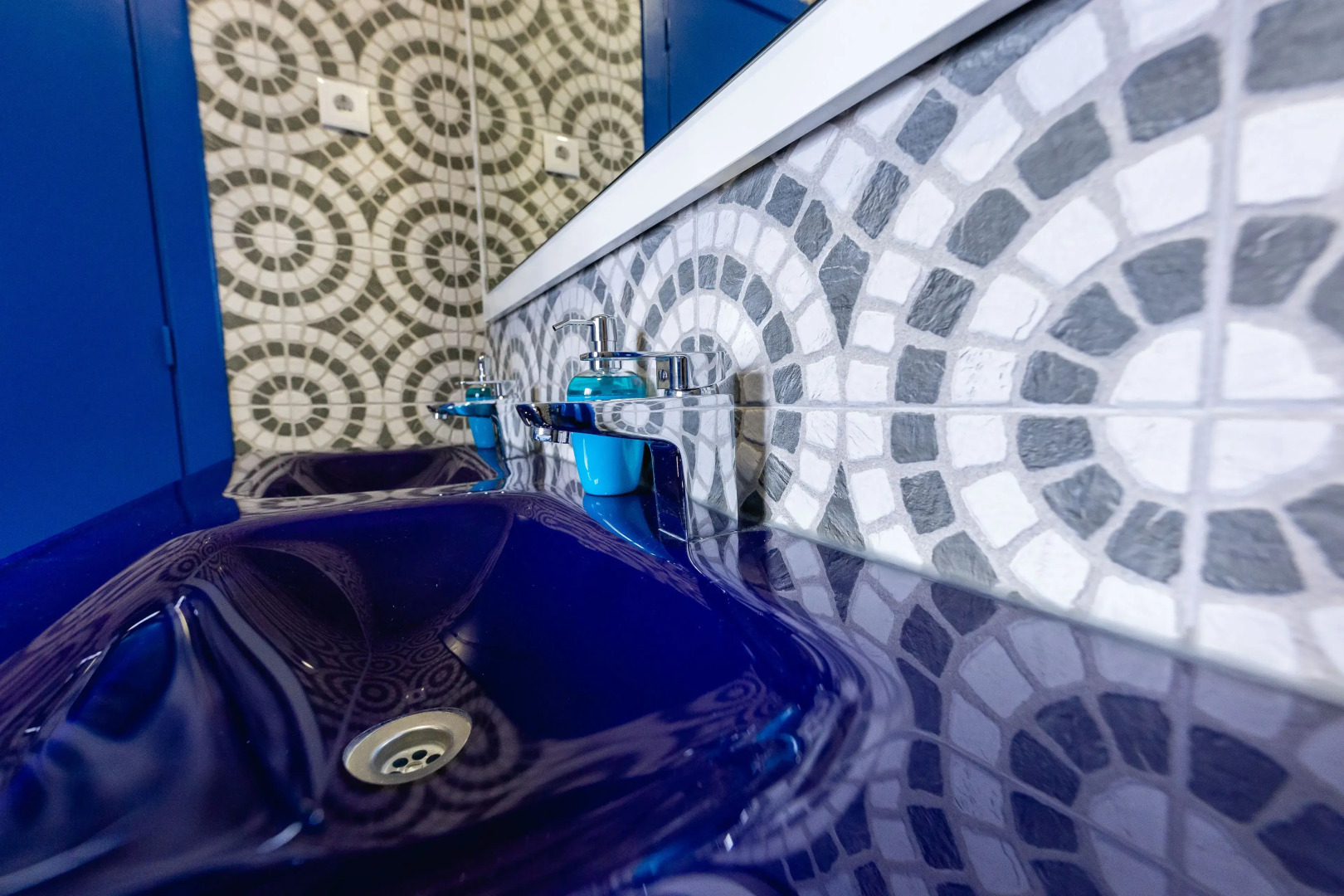 Help Yourself Hostels Parede