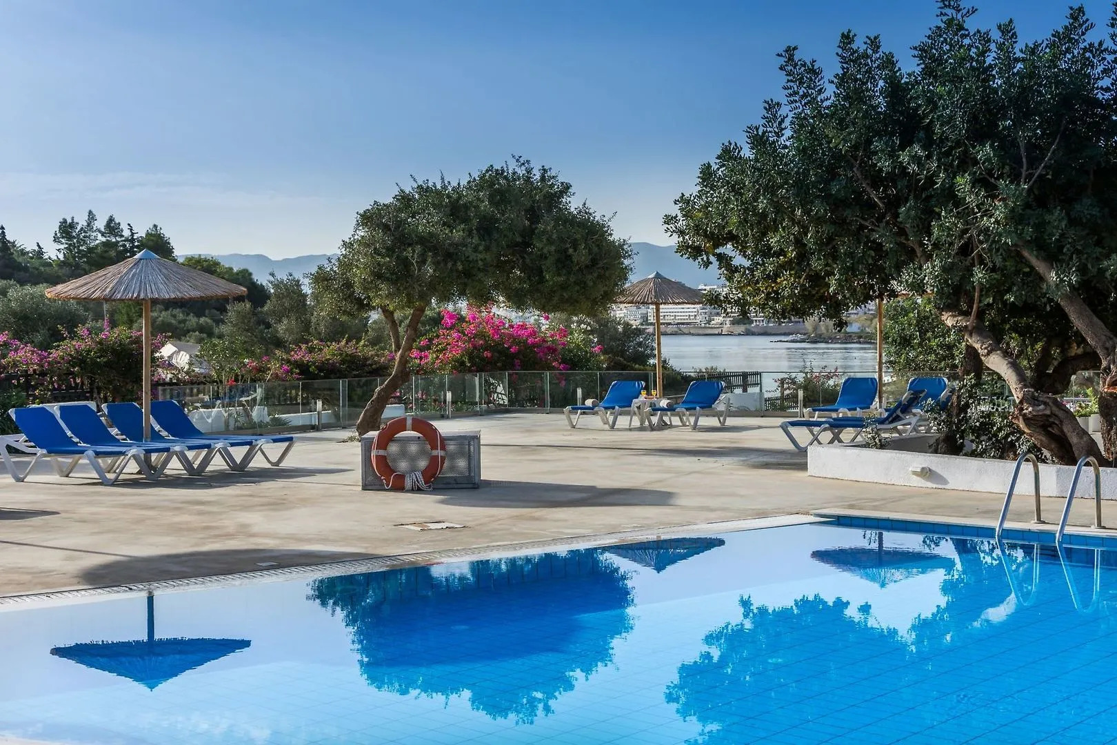 Vasia Ormos - Adults Only