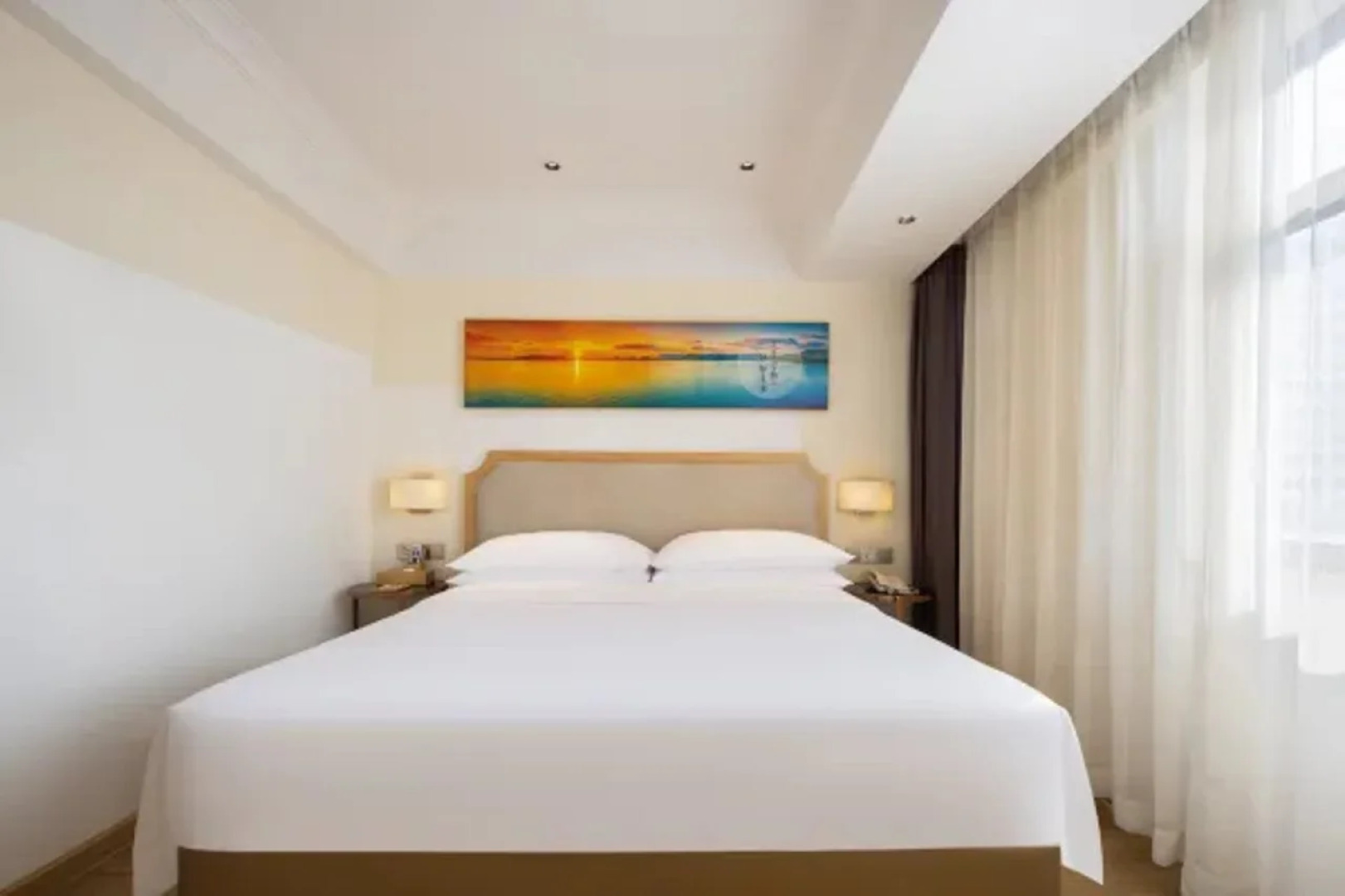 Vienna 3 Best Hotel (Haikou Chengmai Old Town Store)