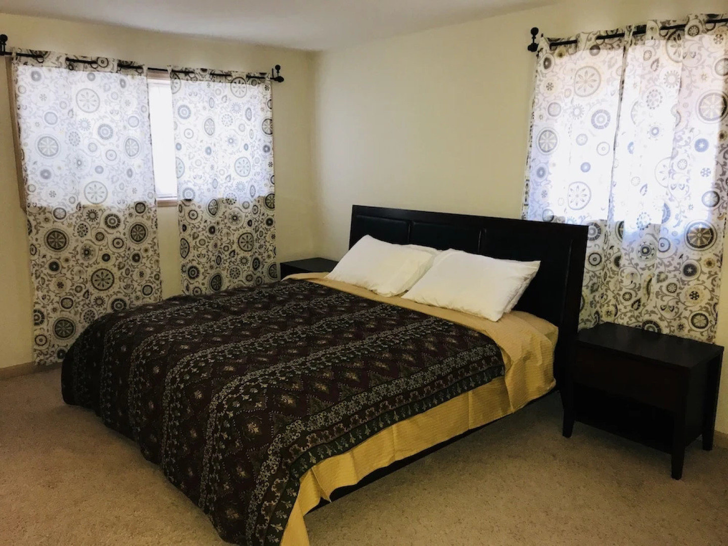 New Albany 3 BR Walkout Apartment