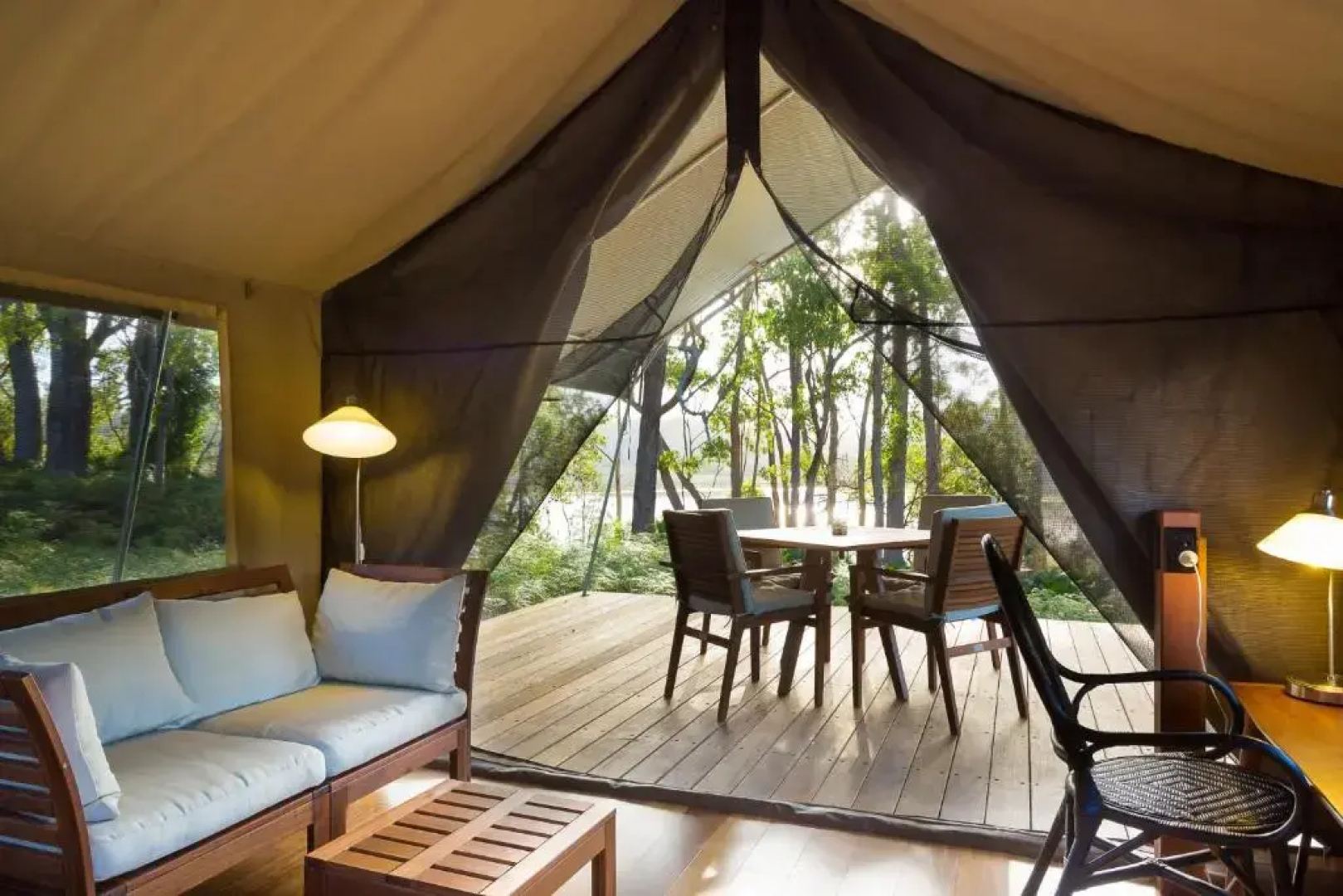 Tanja Lagoon Camp