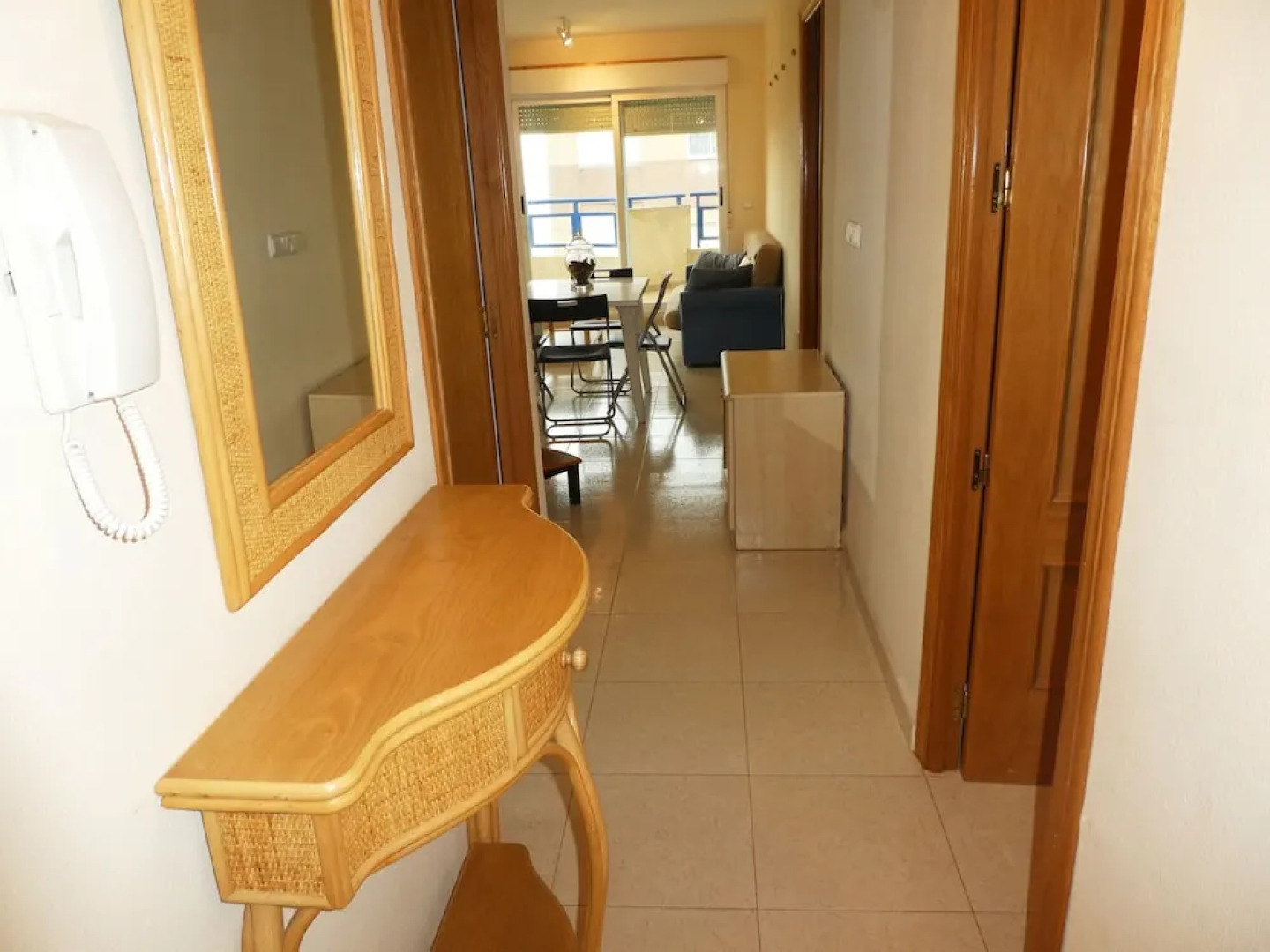 Apartamentos Tavernes Playa Suites 3000