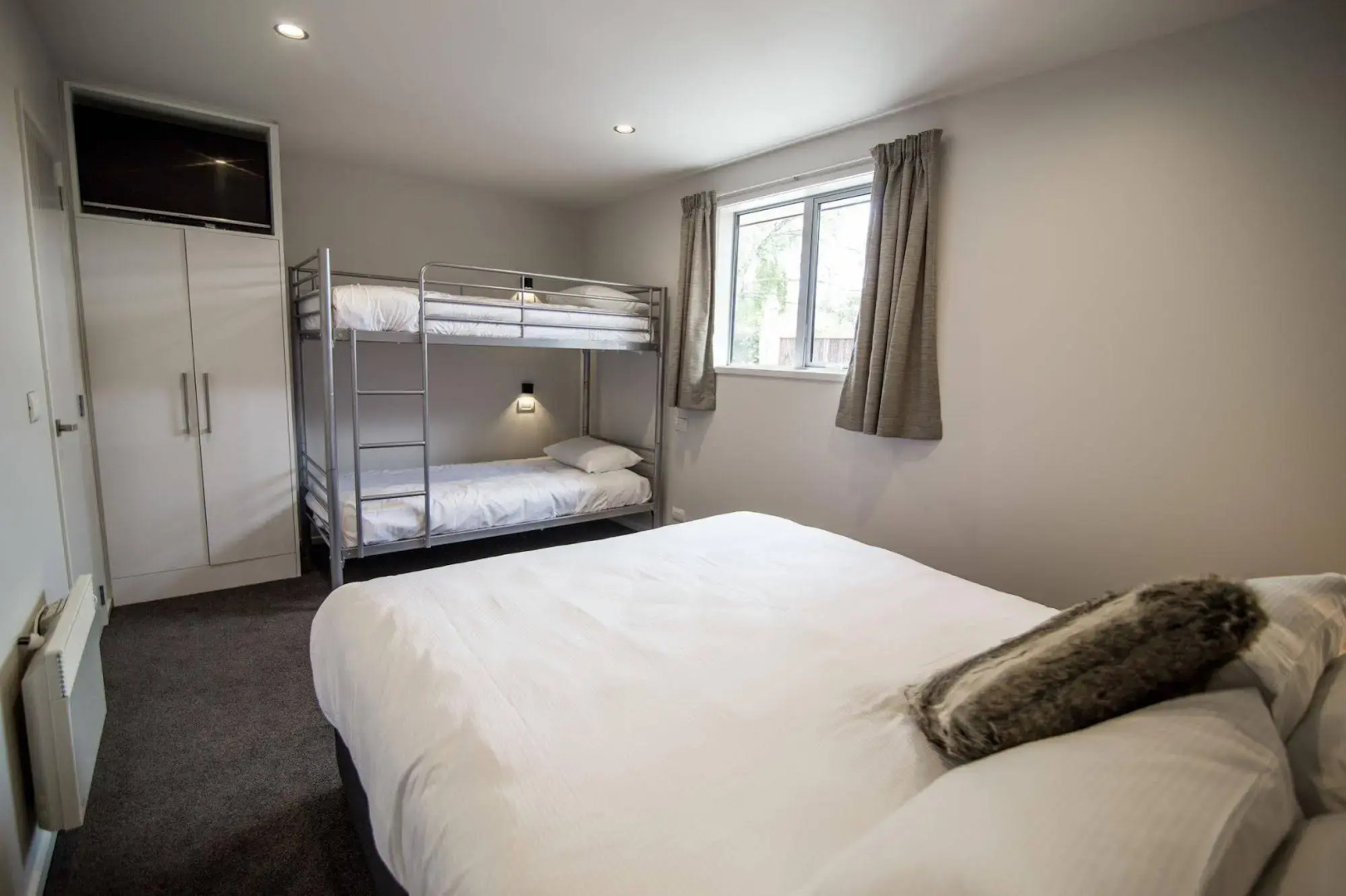 Te Anau Deluxe Apartments