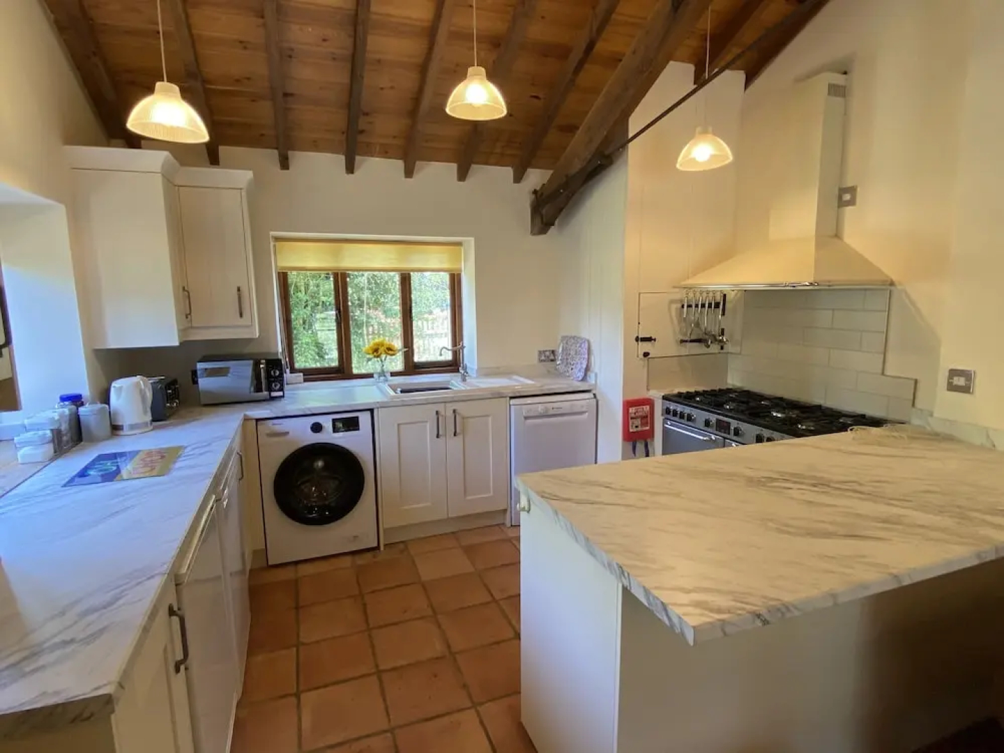 Brundish, Suffolk Barn, 2 Bed Idyllic 6 Acres