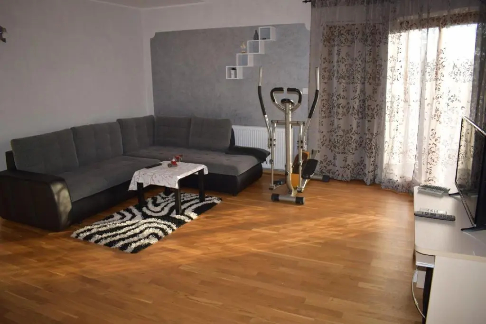 Apartment Iris