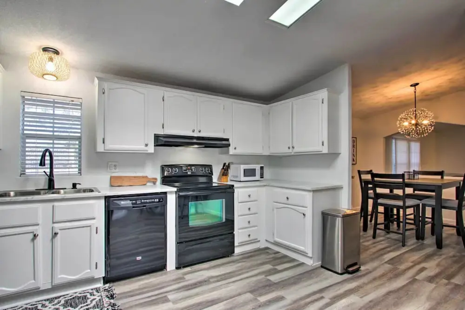 Phoenix Family Home Near Cave Creek & Hiking!