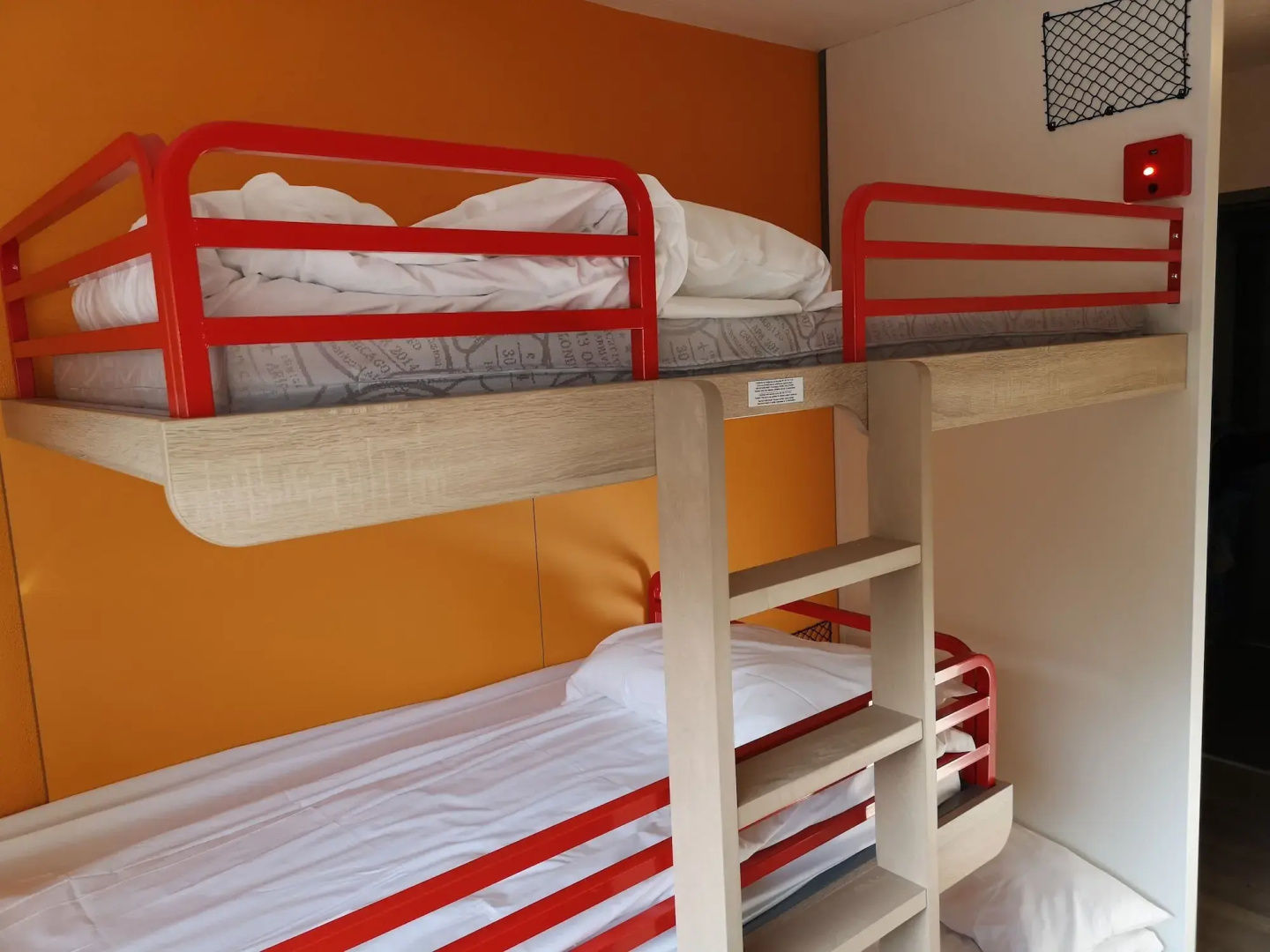 hotelF1 Nemours