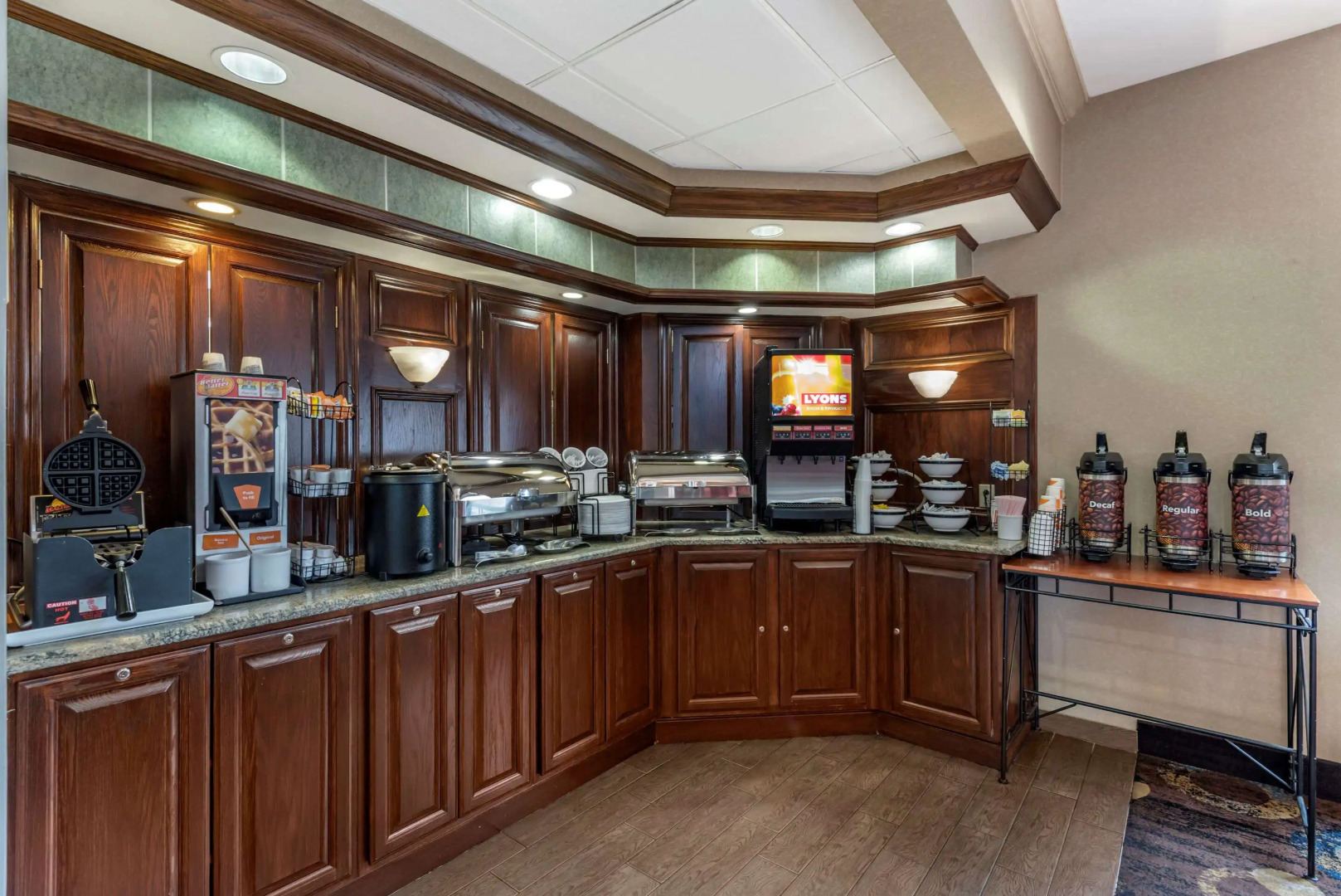 Comfort Inn & Suites Warsaw near US-30