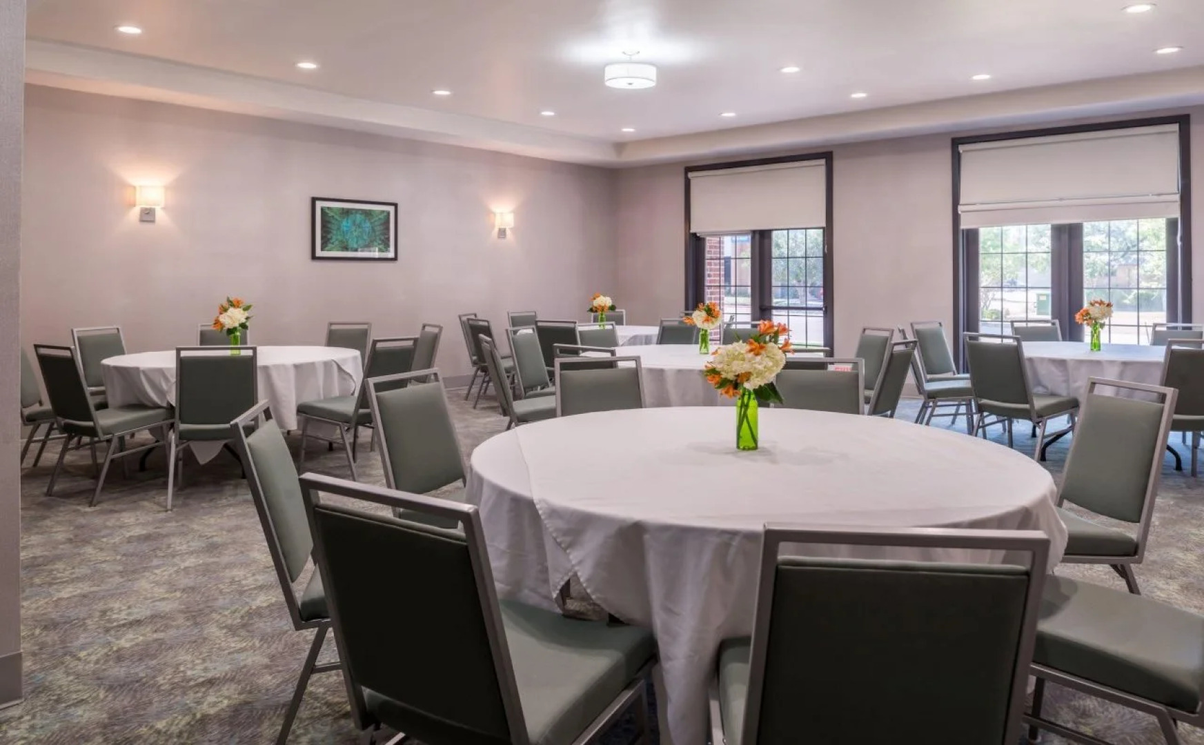 Holiday Inn & Suites Dallas-Addison by IHG