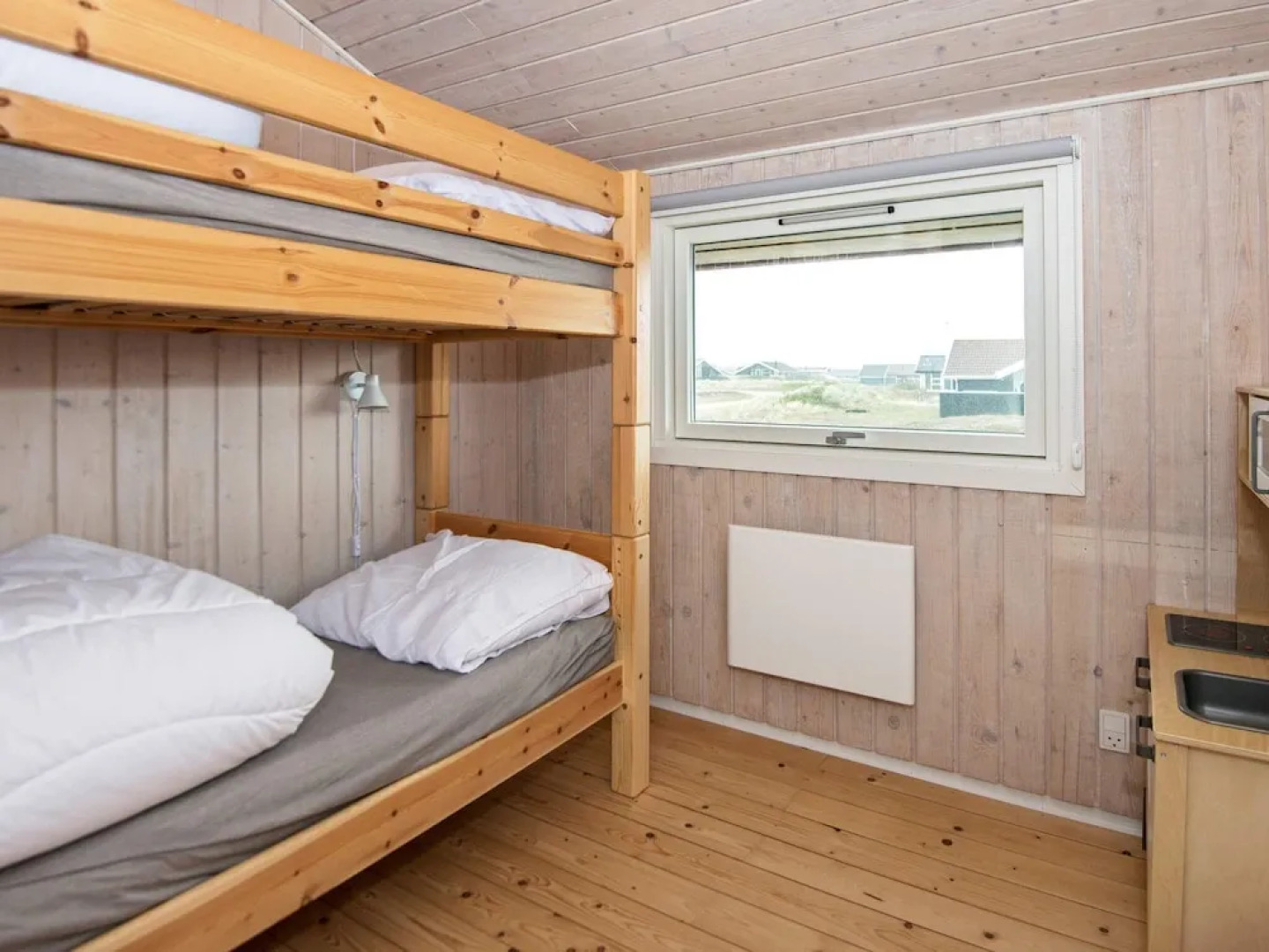 Spacious Holiday Home With Sauna in Hvide Sande