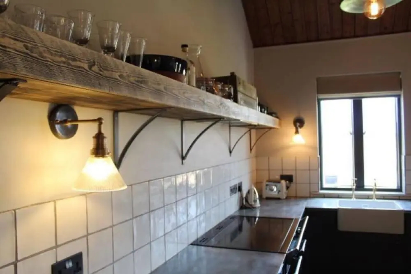 Rustic 1-bed Holiday Home in Suffolk Countryside