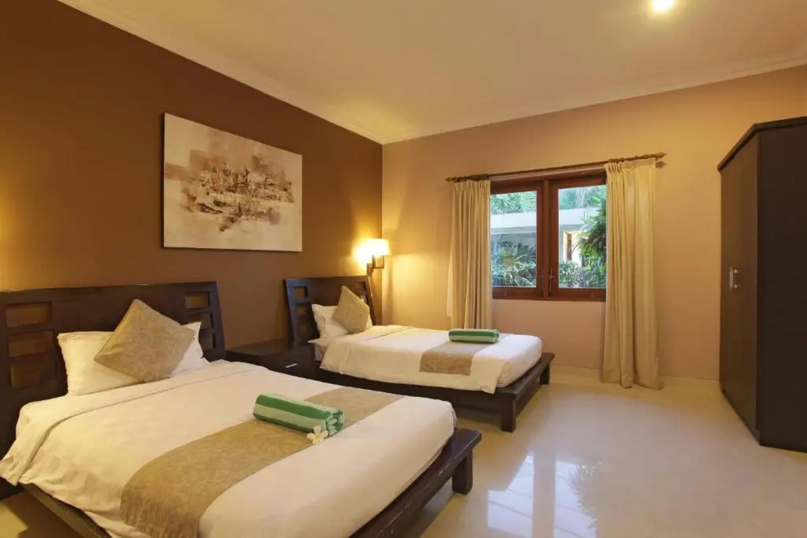 Peninsula Beach Resort