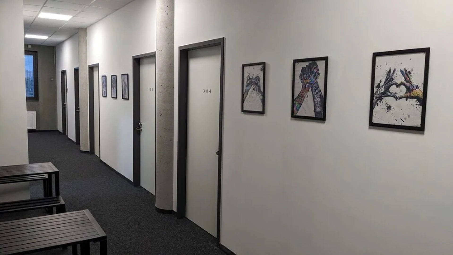 Boardingrooms Direct A8, Close to Stuttgart, 25min