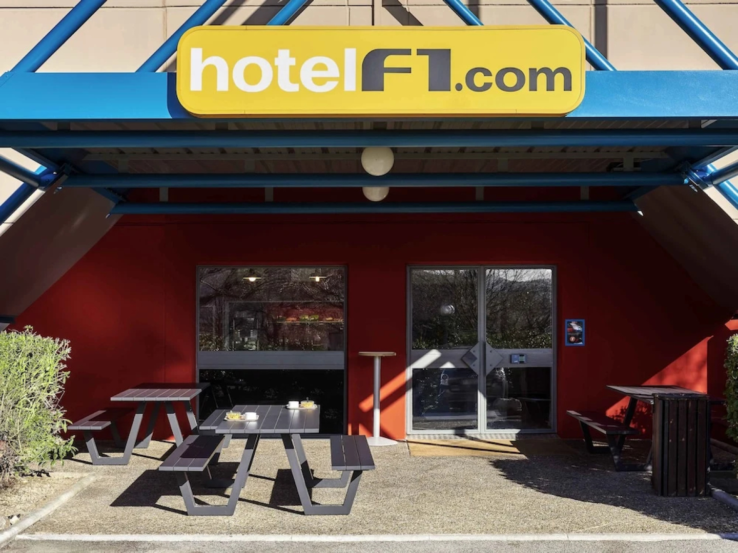 hotelF1 Avignon Nord