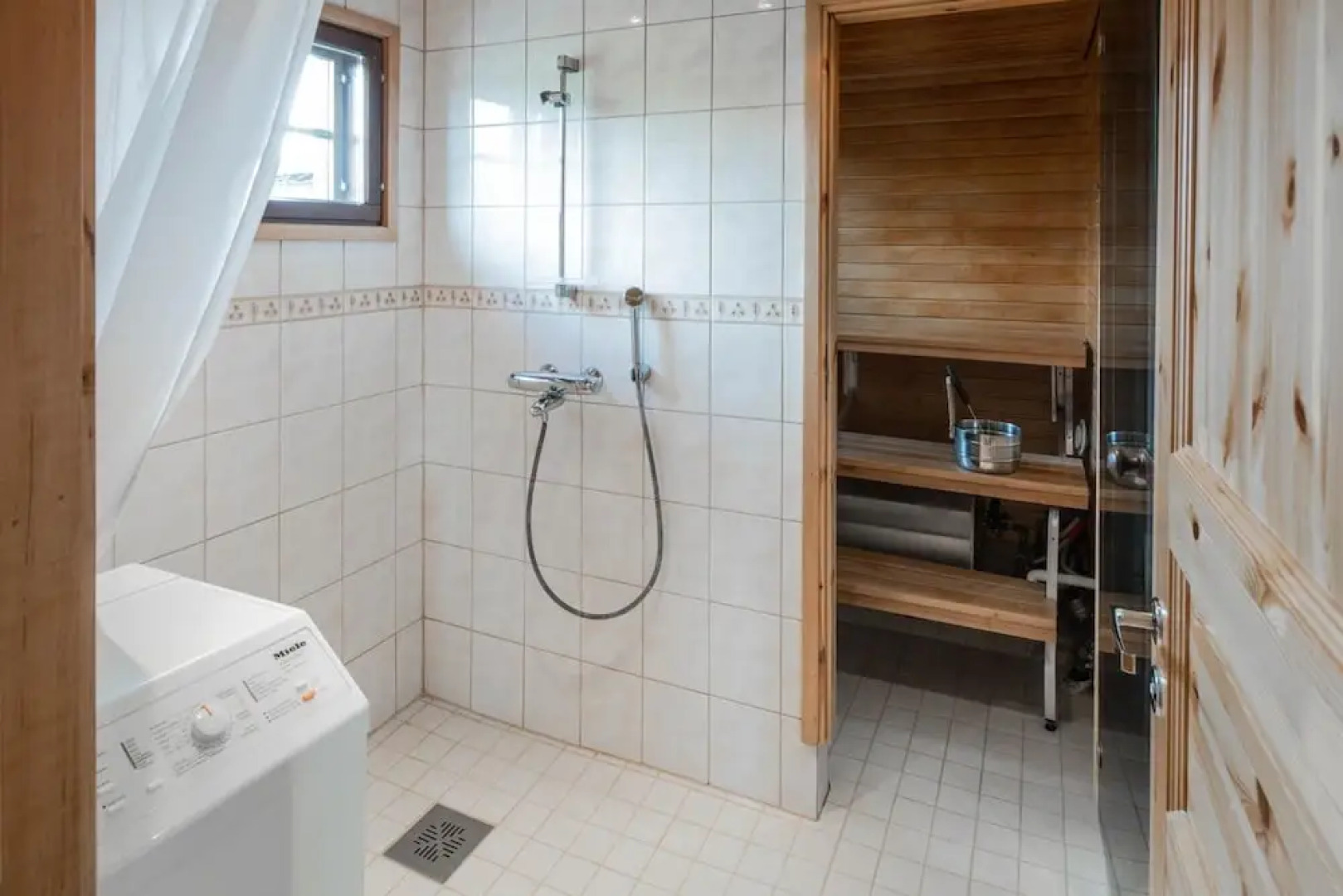 Tundrea Holiday Resort