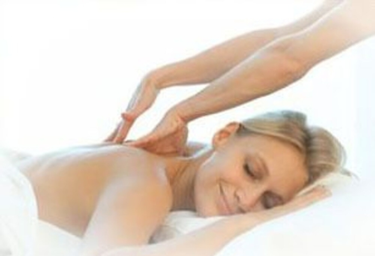 The Champagne Lodge & Luxury Suites