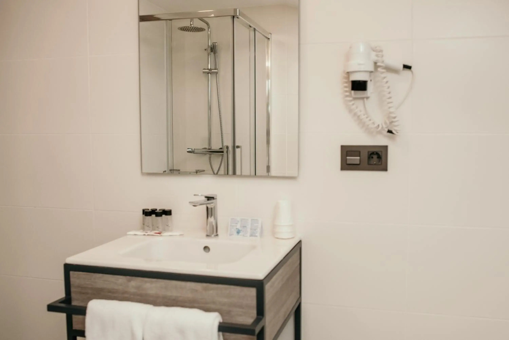 Hotel Lux Melide