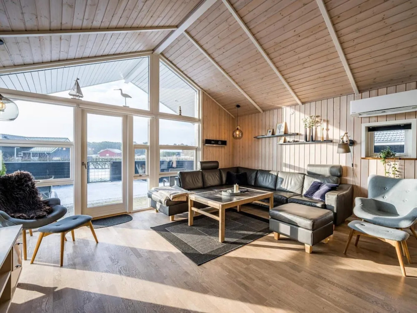 6 Person Holiday Home in Tarm