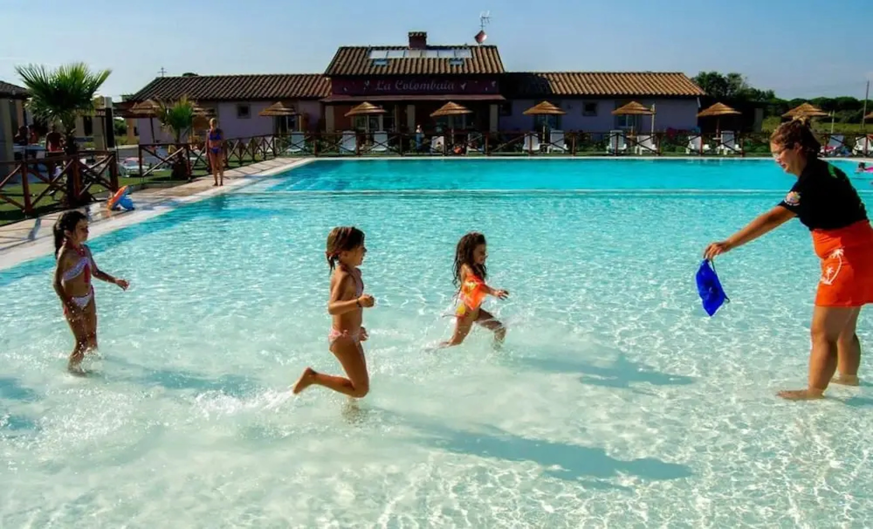 Appartamento Palazzeta With Pool, Near the Sea