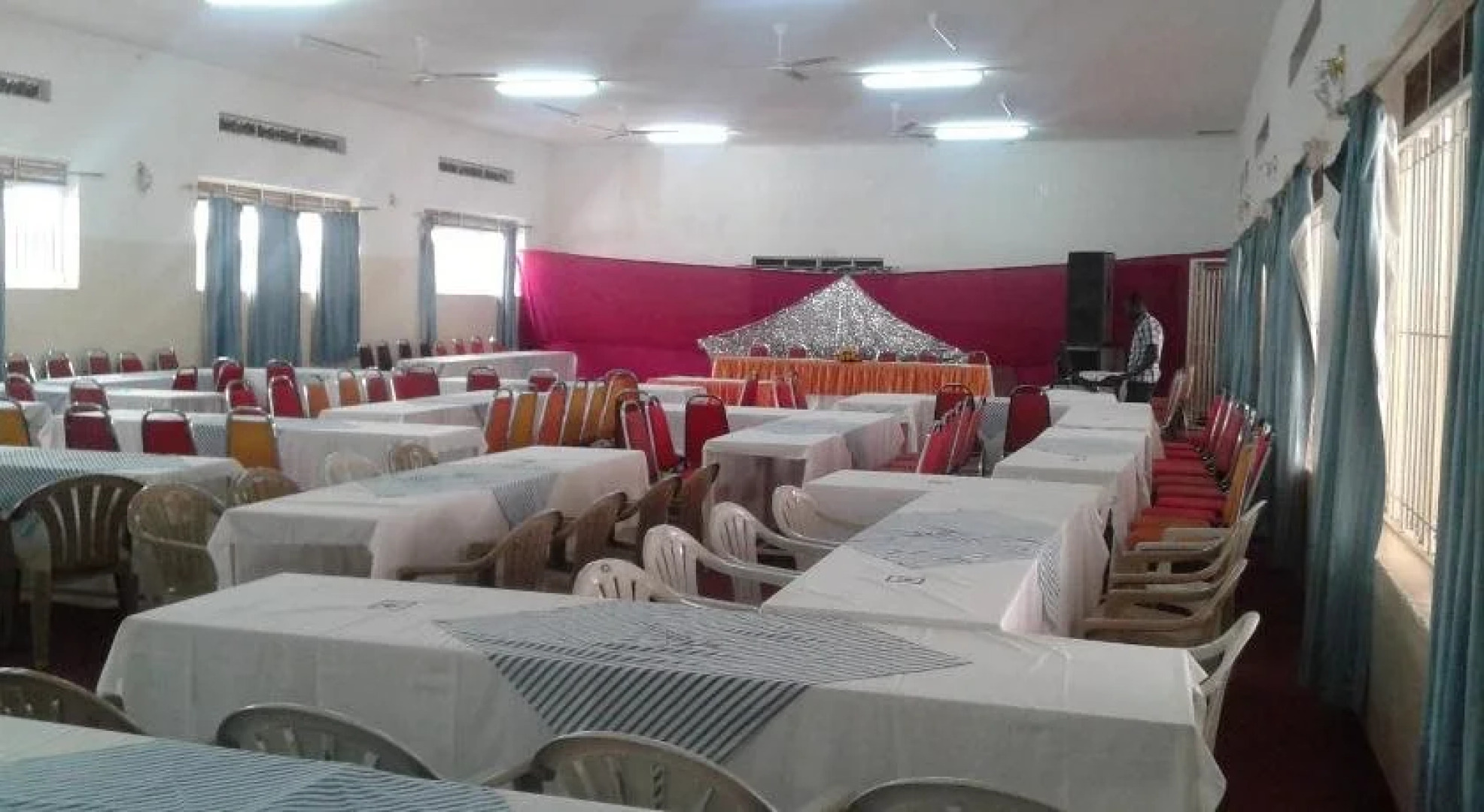 Brisk Hotel Triangle