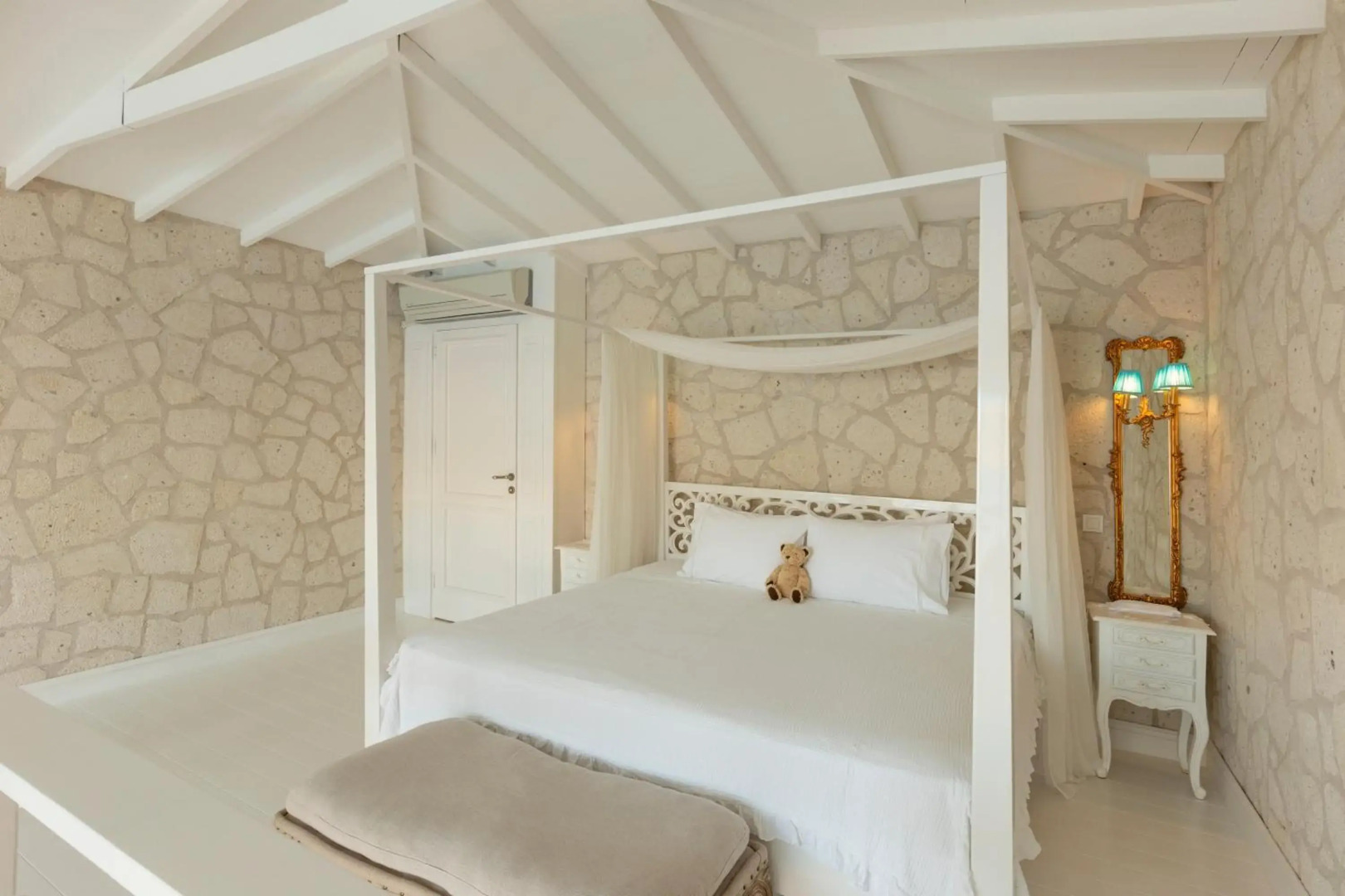 Sabrinas Haus - Adults Only