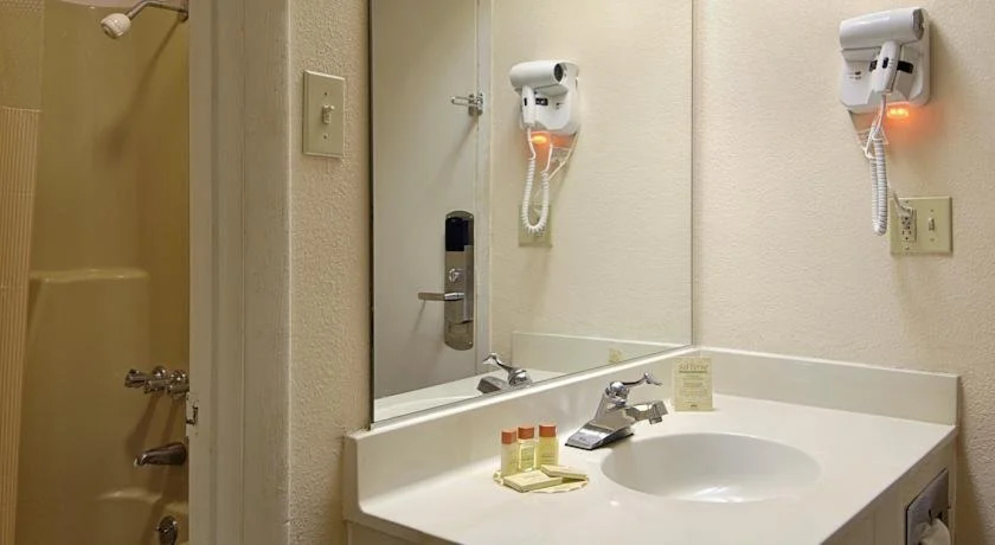 Days Inn Richmond North