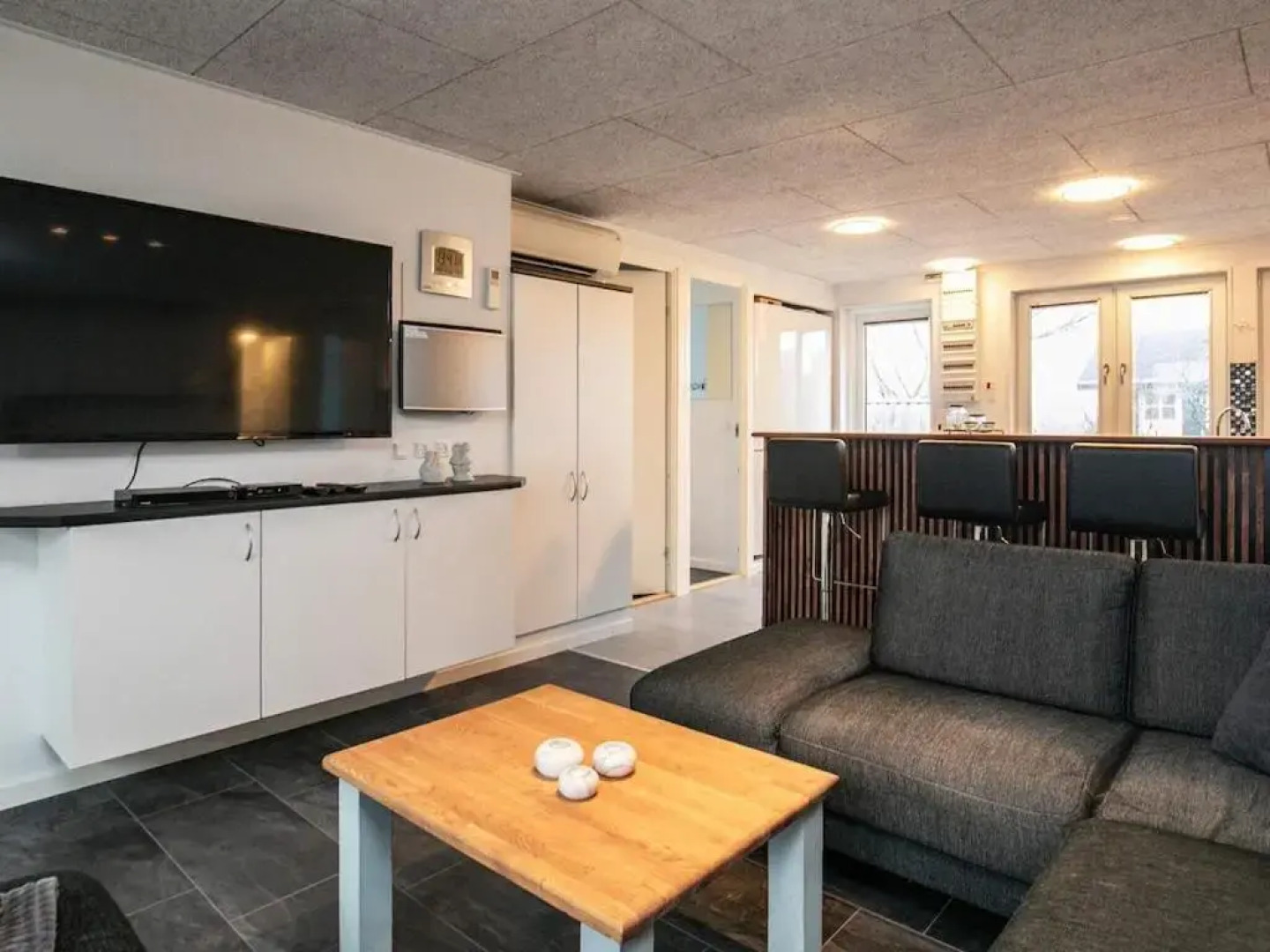 Four-Bedroom Holiday home in Vinderup 2