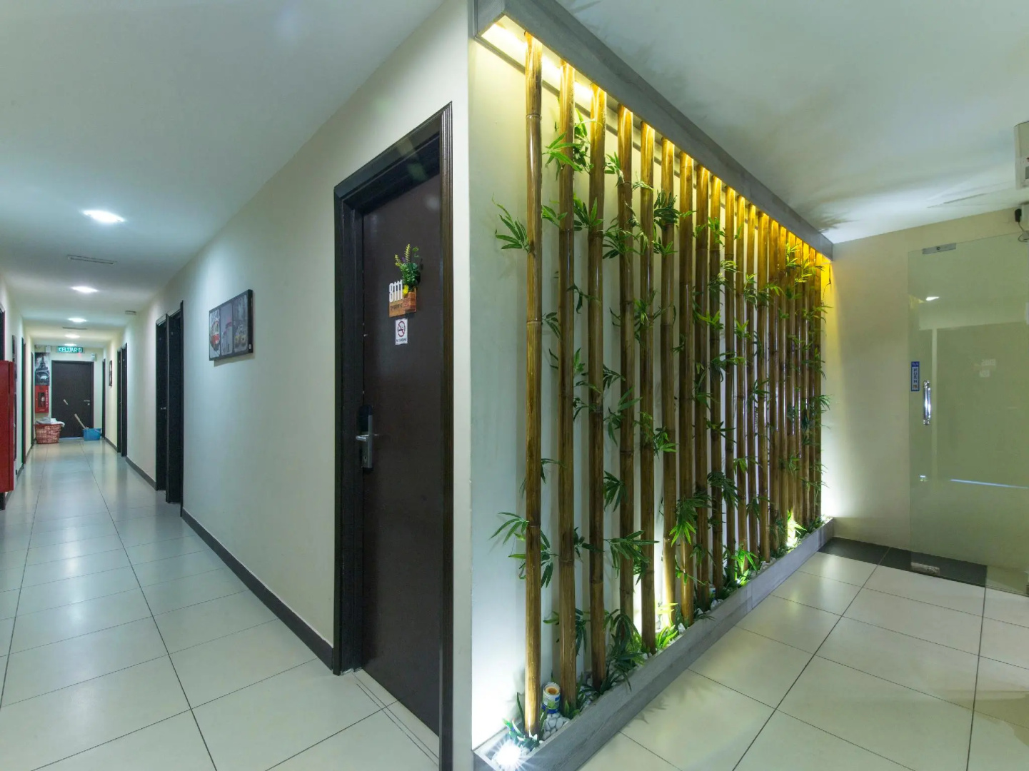 Top Garden Hotel