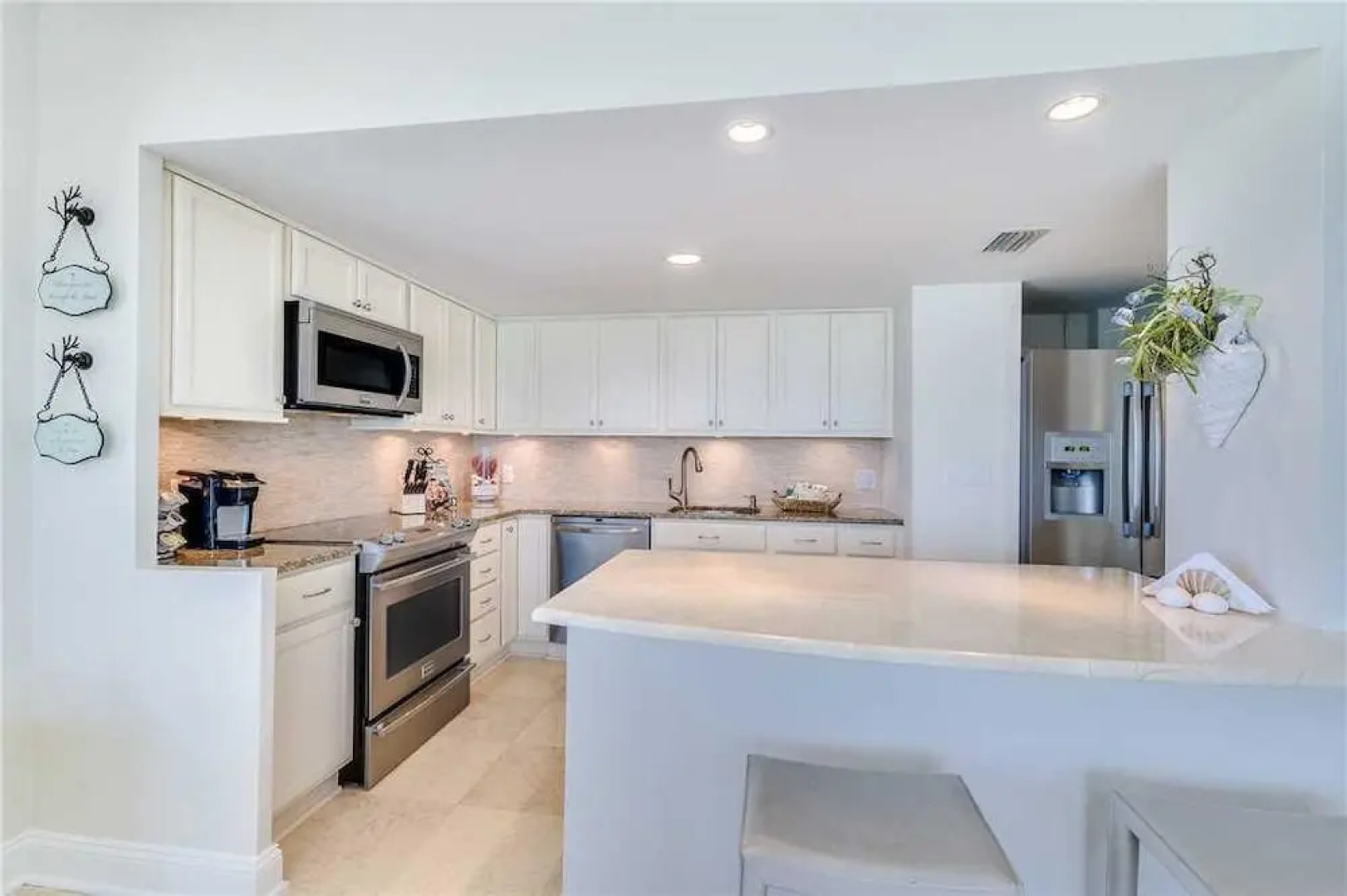 Regatta Beach Club N913 - Two Bedroom Condo