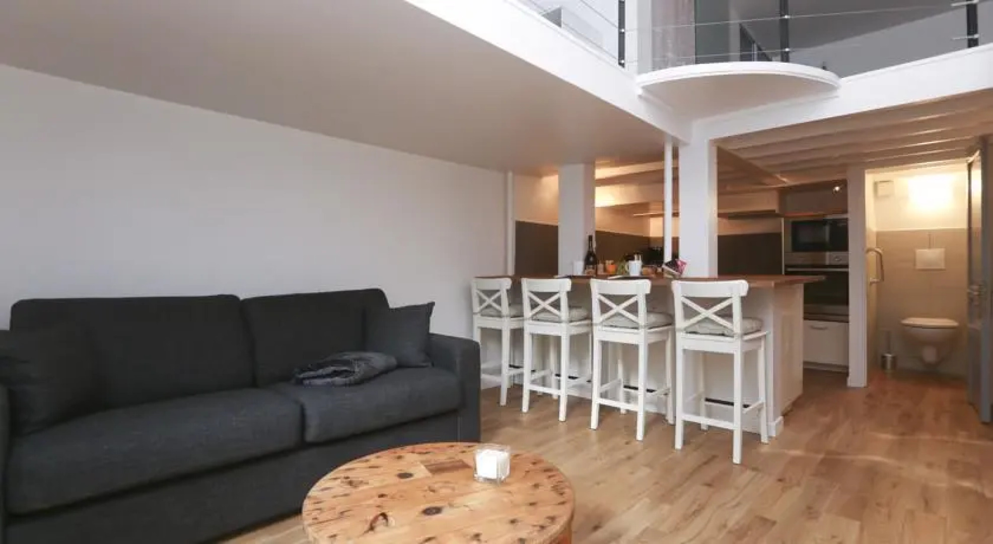 Close to the Palace Quartier St Louis