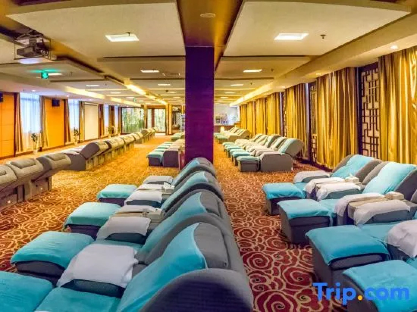 Oriental Rihigh International Hot Spring Resort