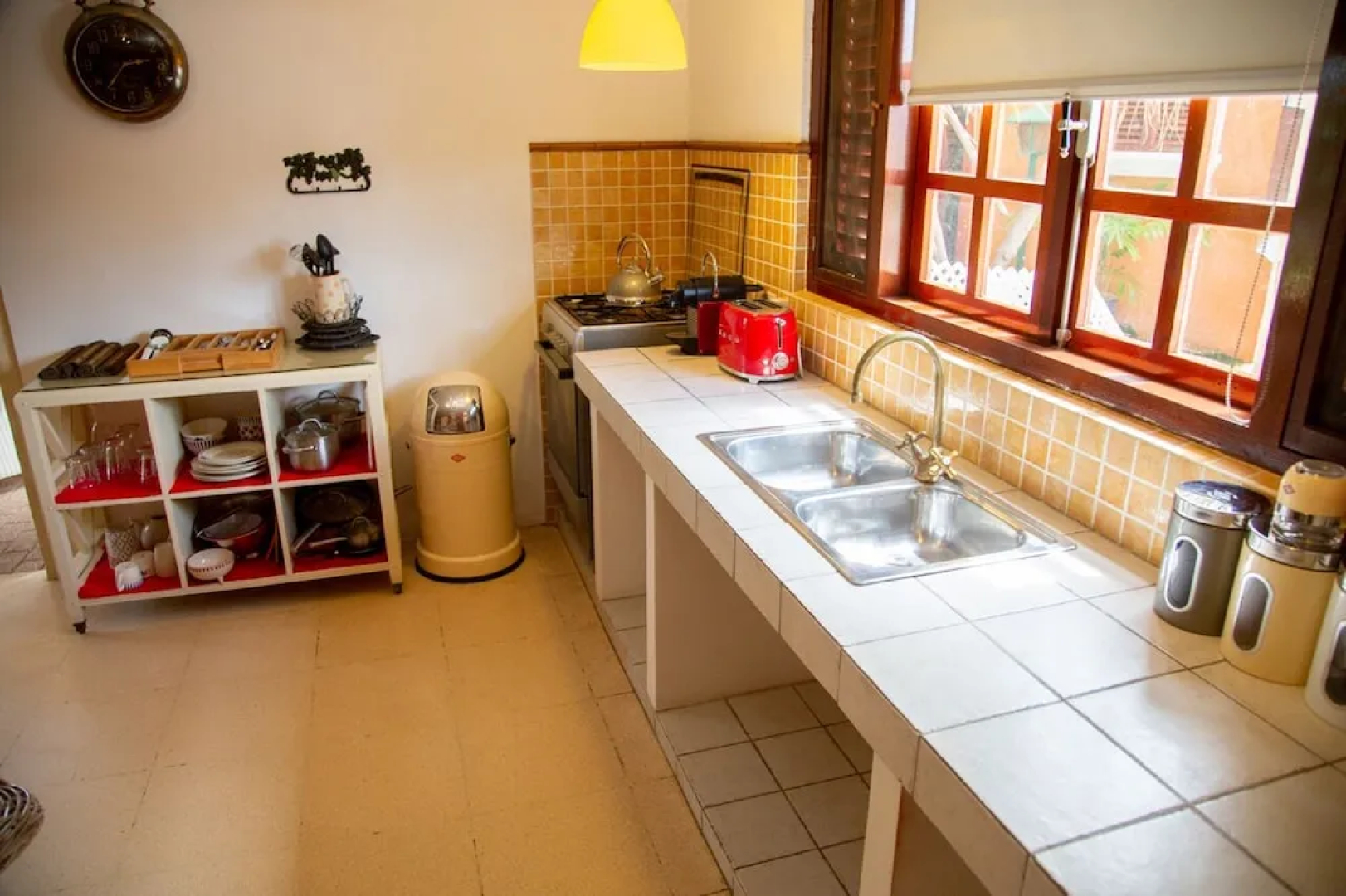 Sun Reef Village on Sea