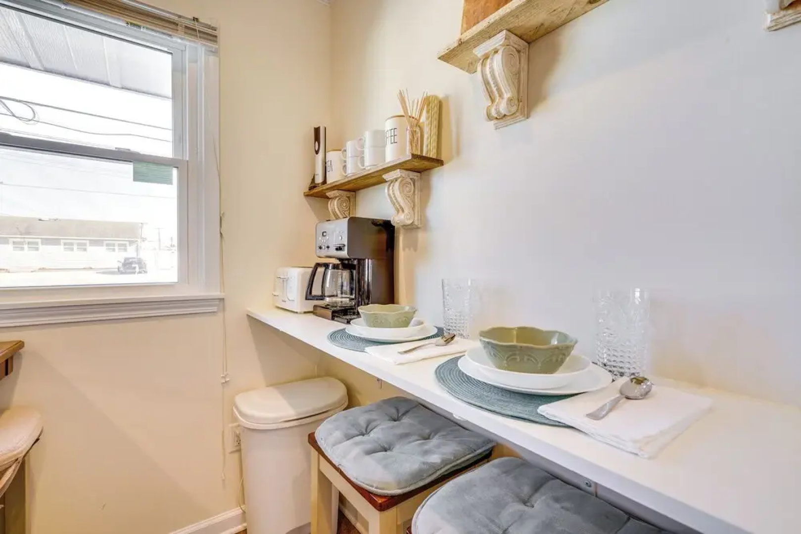 Lavallette Apartment w/ Patio - Walk to the Beach!
