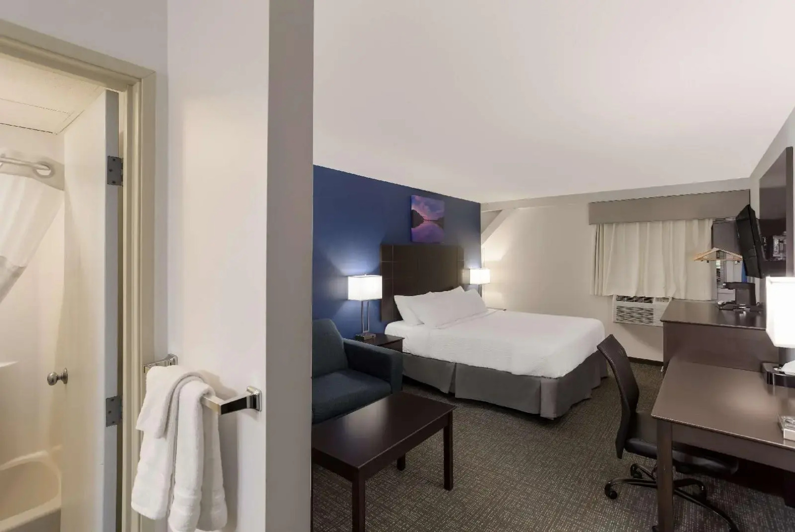 Hotel by Best Western Presque Isle