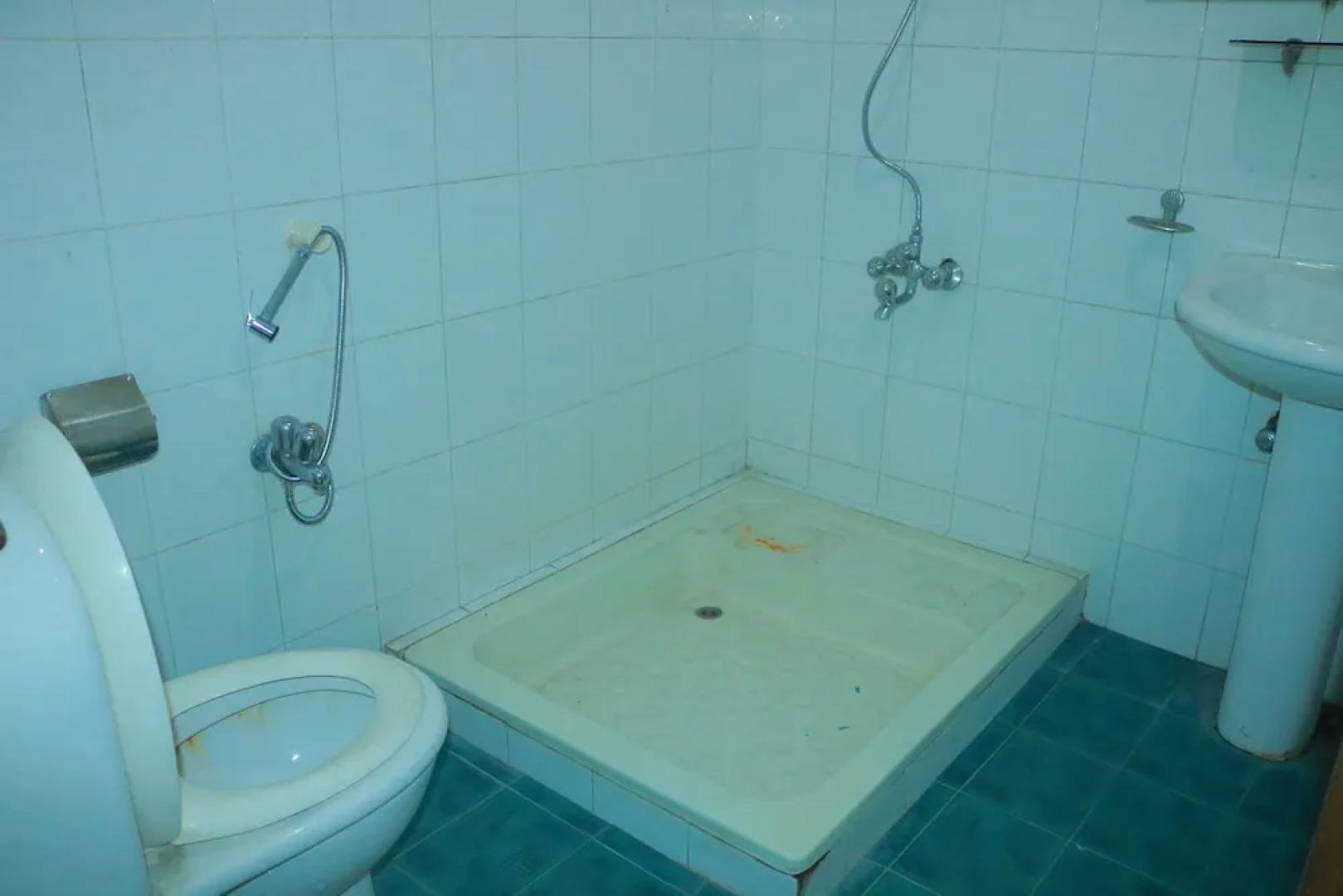 Hotel shaheen International