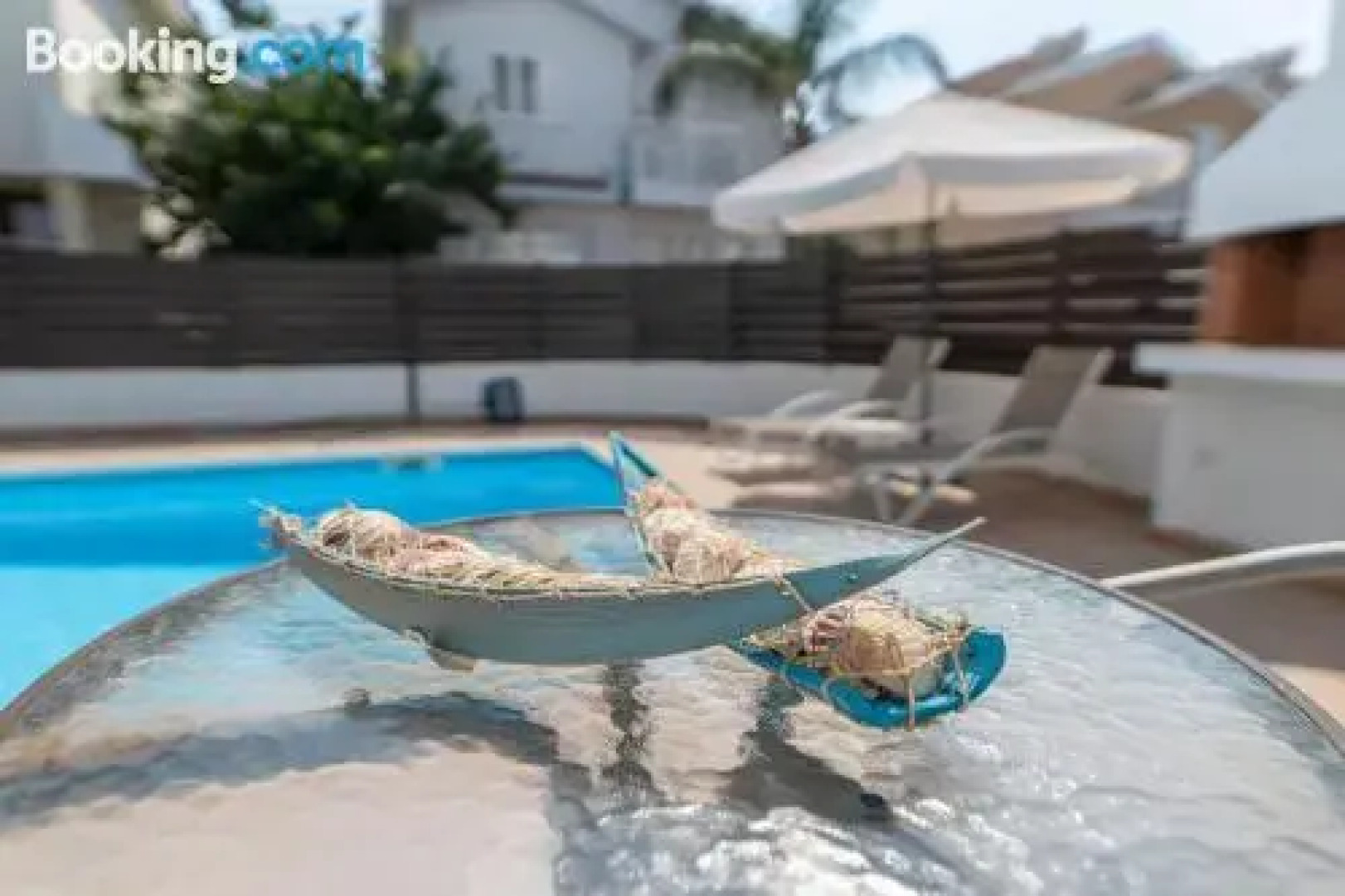 Sun & Sand Private Villa with on demand heated pool