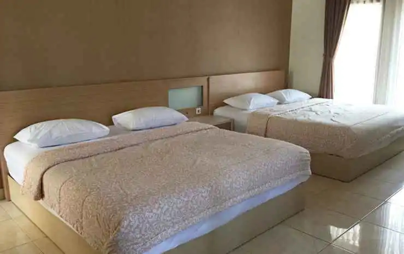 Pondok Indah Beach Hotel