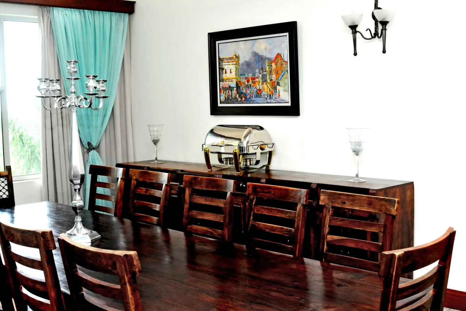 All Seasons Boutique Hotel