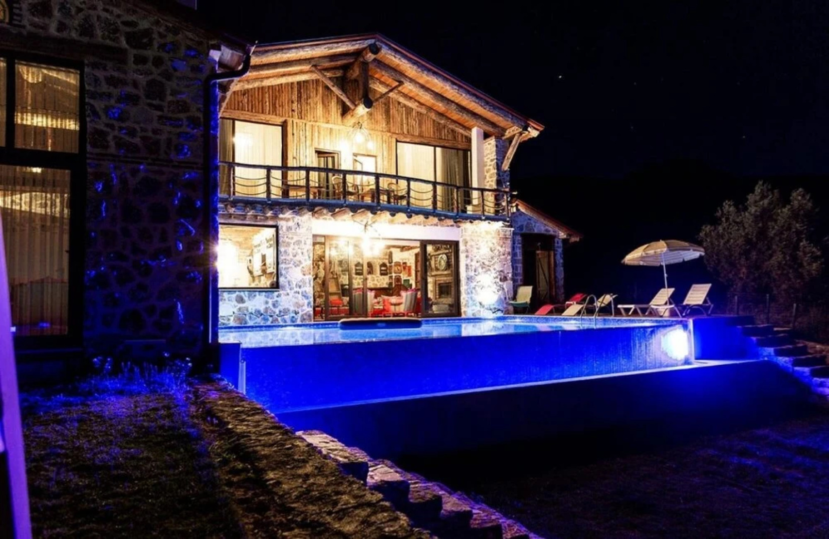 Magnificient Stone House With Private Pool and Jacuzzi in Iznik Bursa