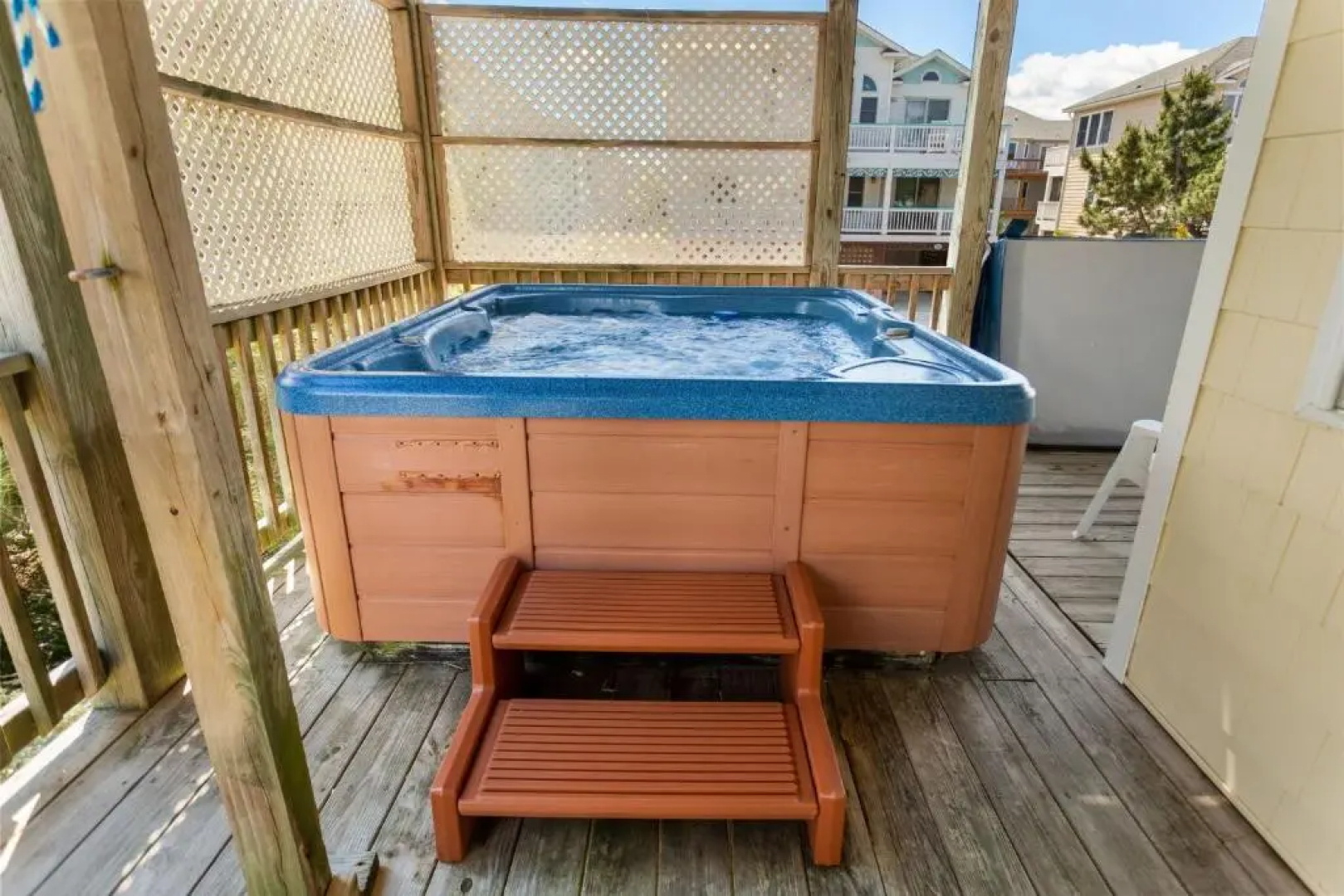 1671 Semper Summer 3 Min Walk to Beach
