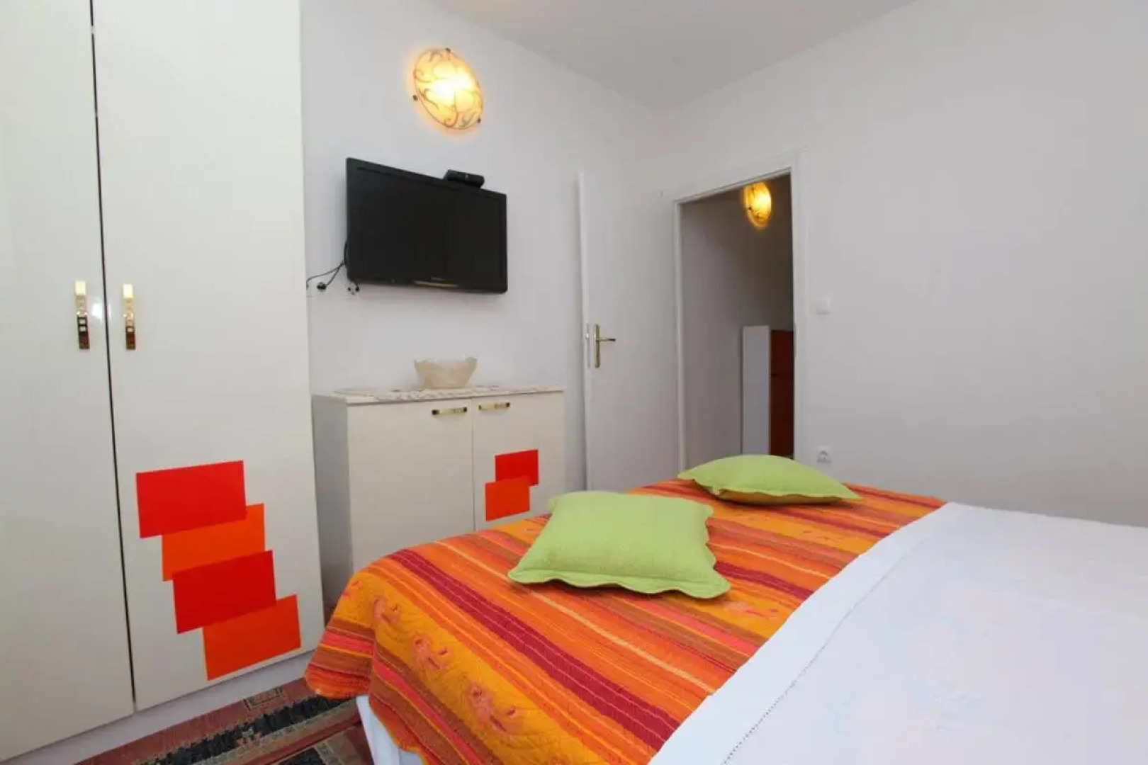 Apartments Jole - 70m from the sea