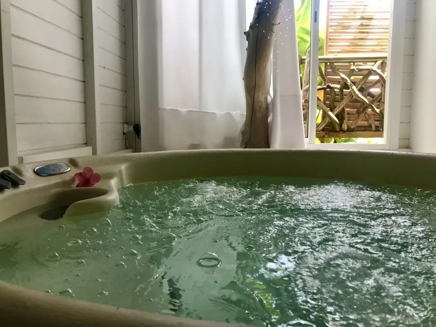 Eden Paradise Spa Ecolodge