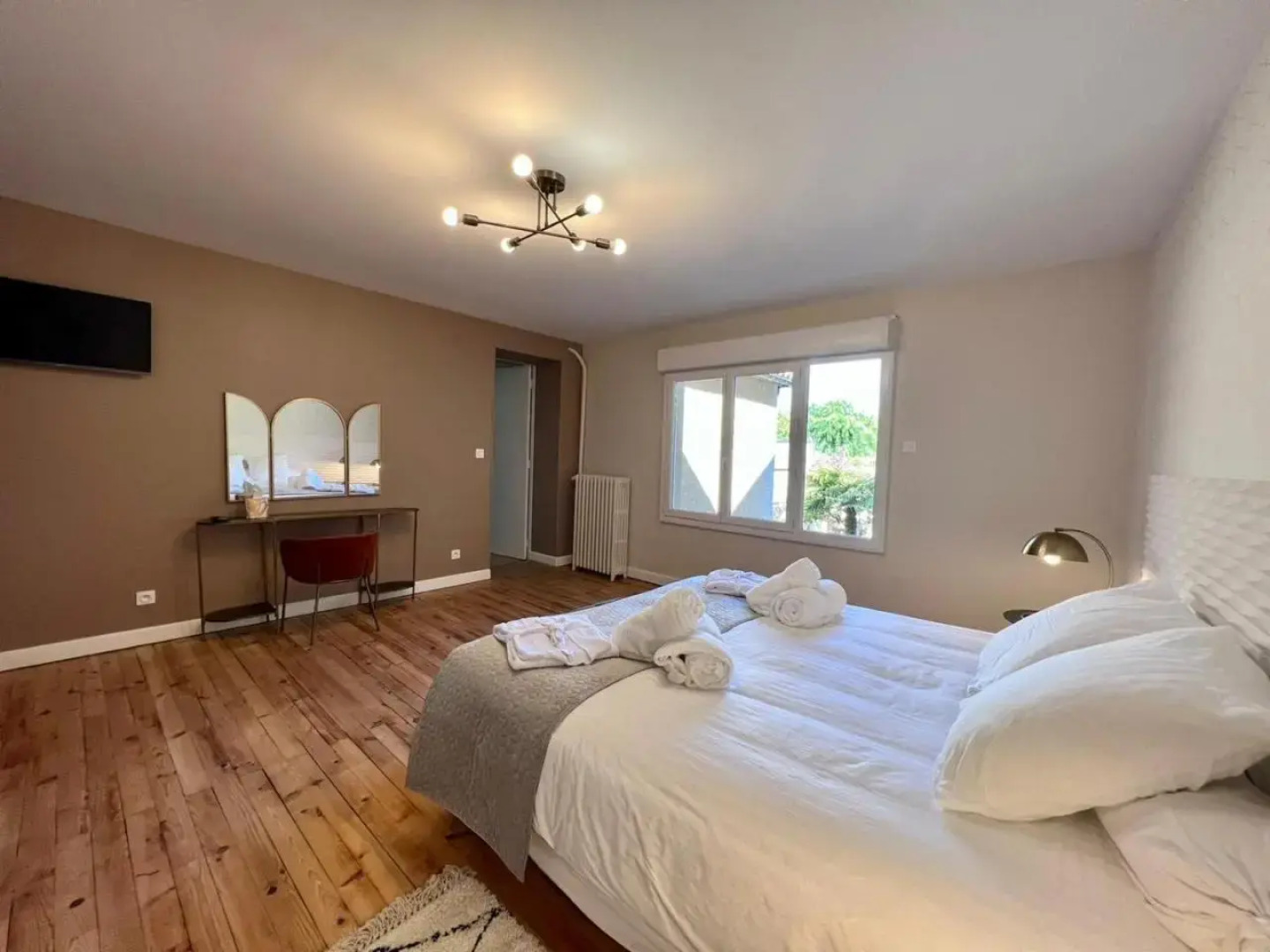 L'Envie D'Eymet, Gãžte Pour 12 Personnes