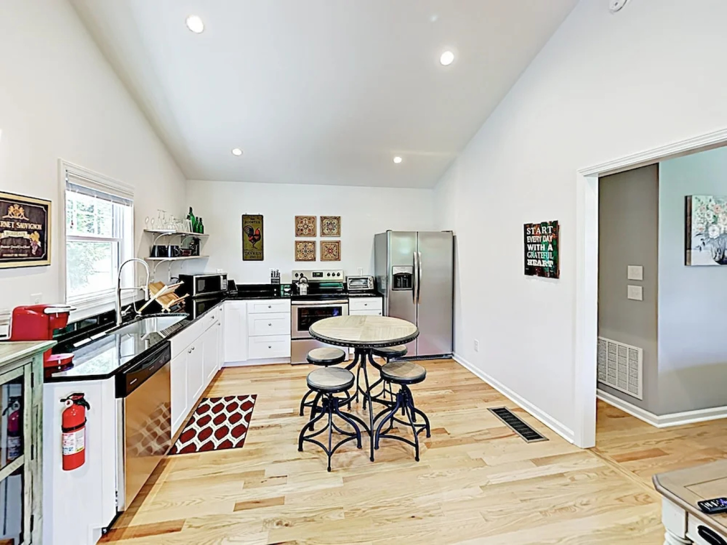 35 Asheville - 1 Br Cabin